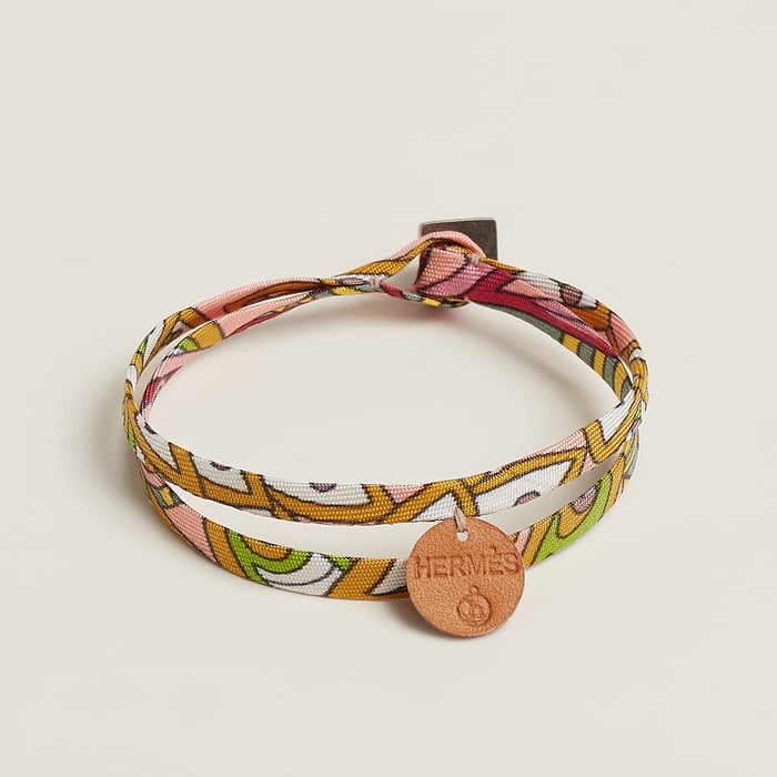 Random Single Tour Silk Bracelet