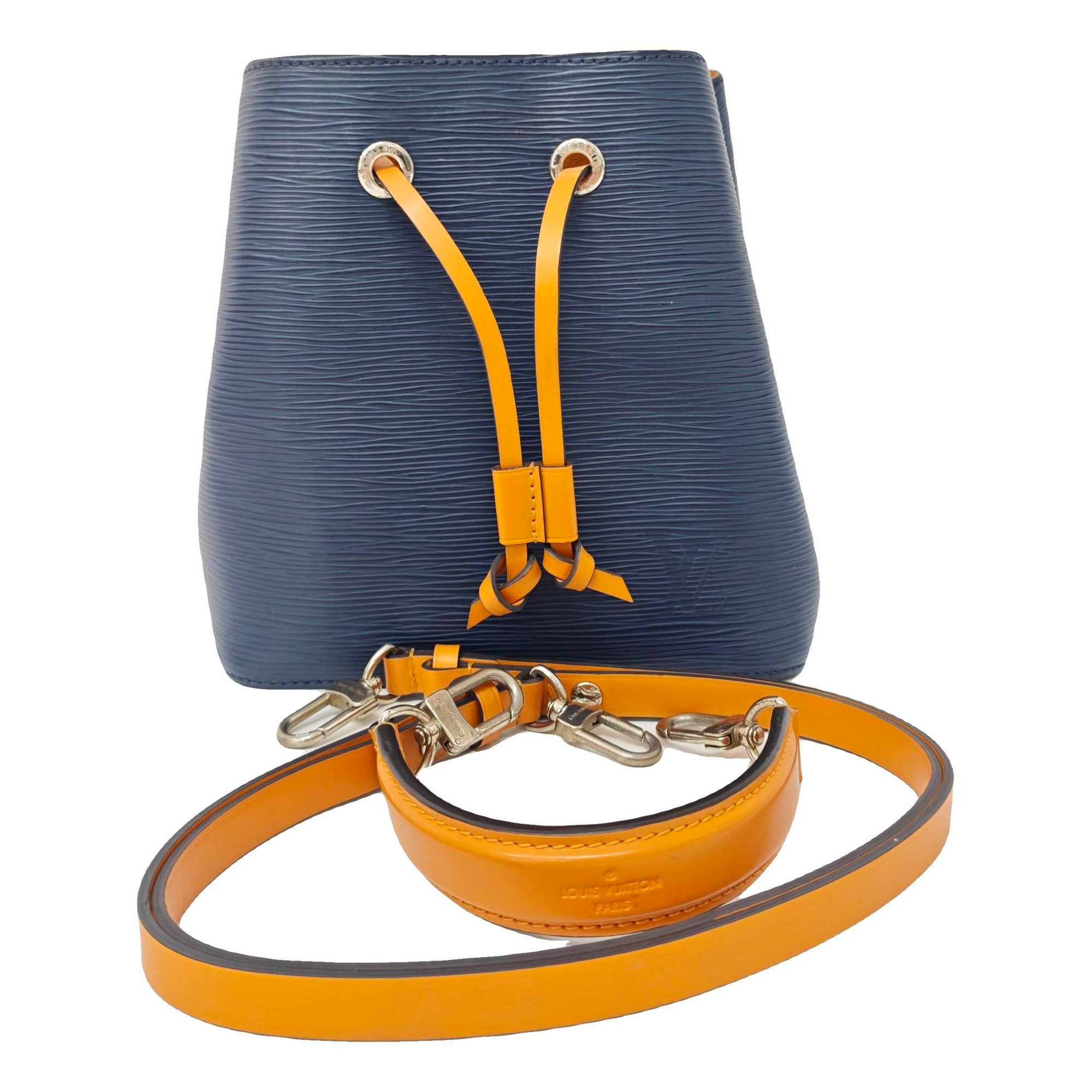 NéoNoé BB leather handbag