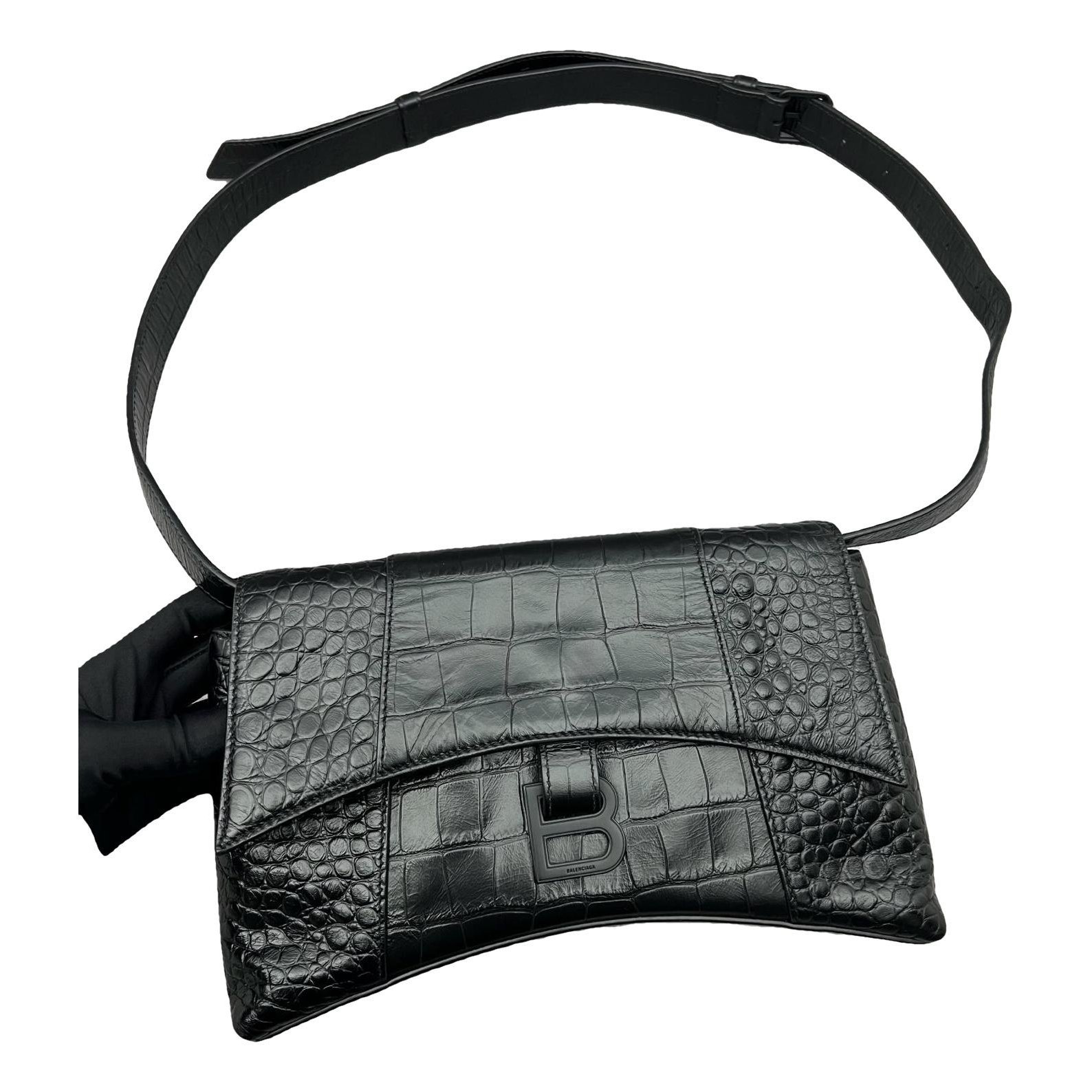 Downtown leather handbag