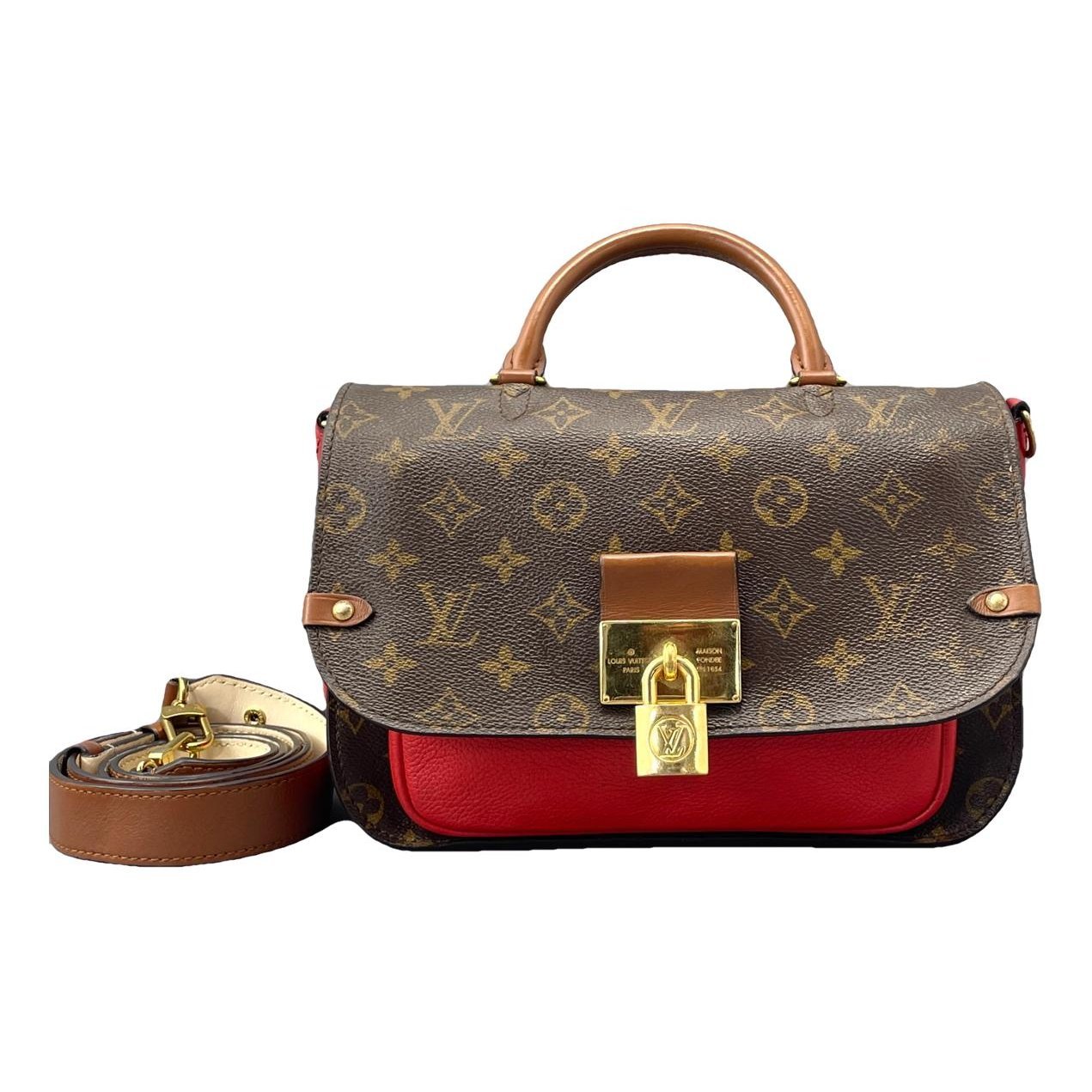 Locky BB leather handbag