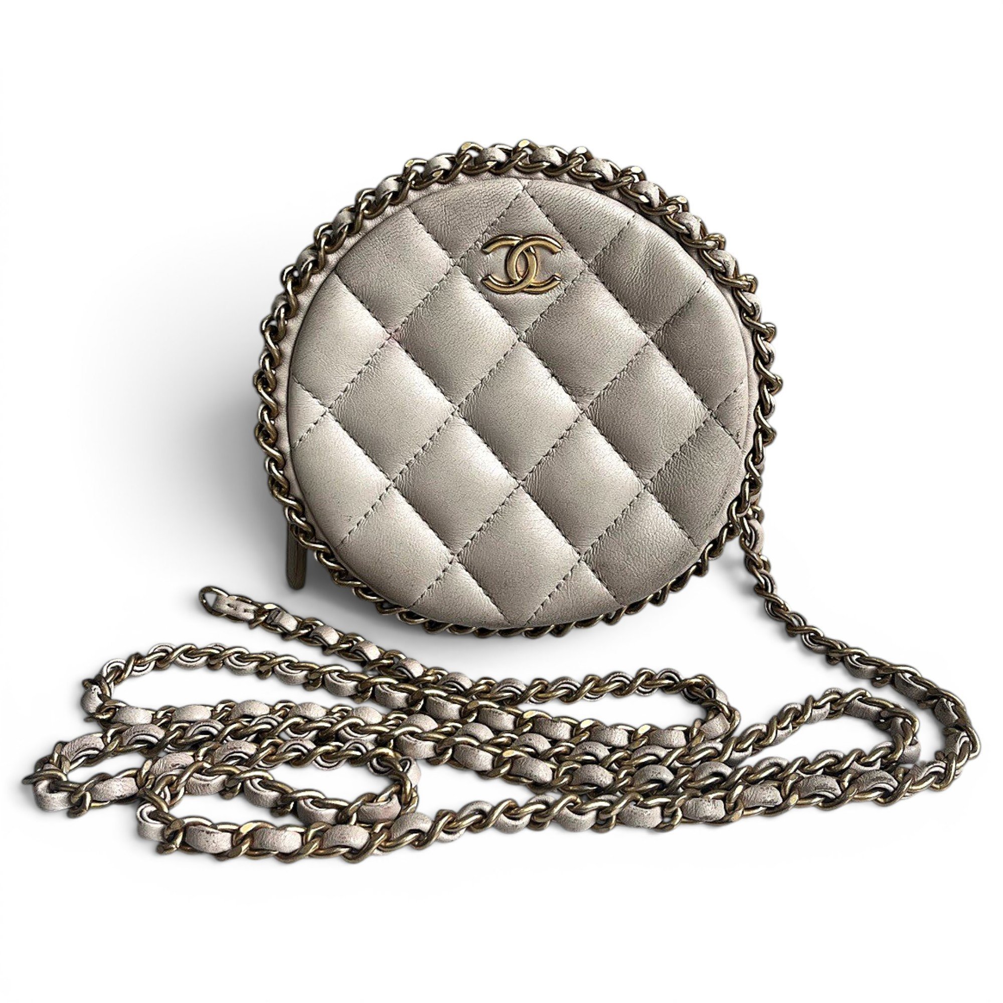 Chanel 19 leather crossbody bag