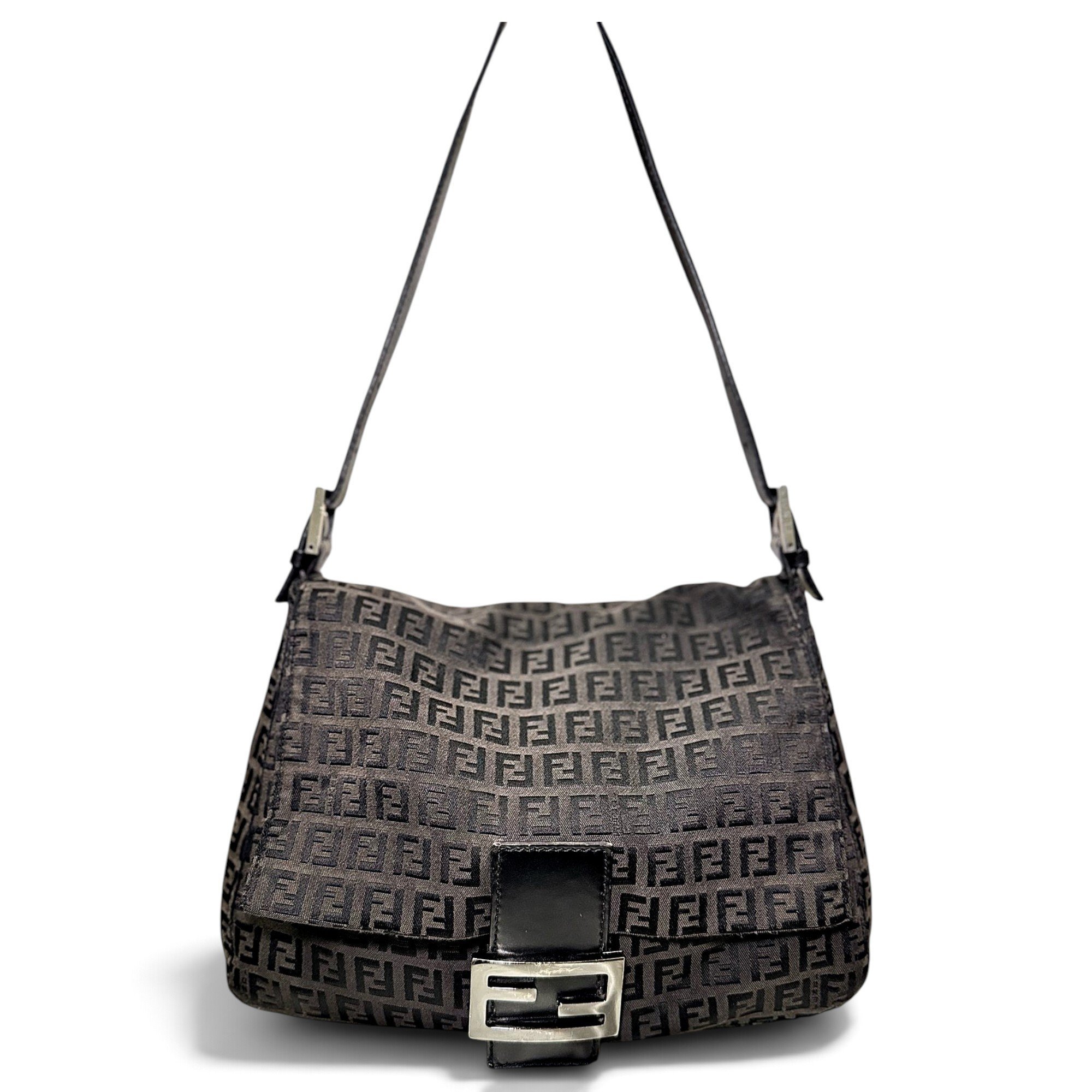 Baguette cloth handbag