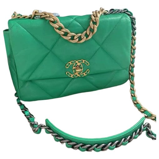 Chanel 19 leather handbag
