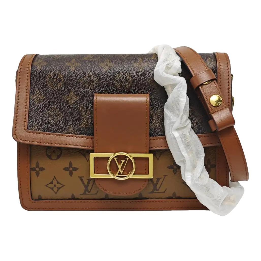 Dauphine leather crossbody bag