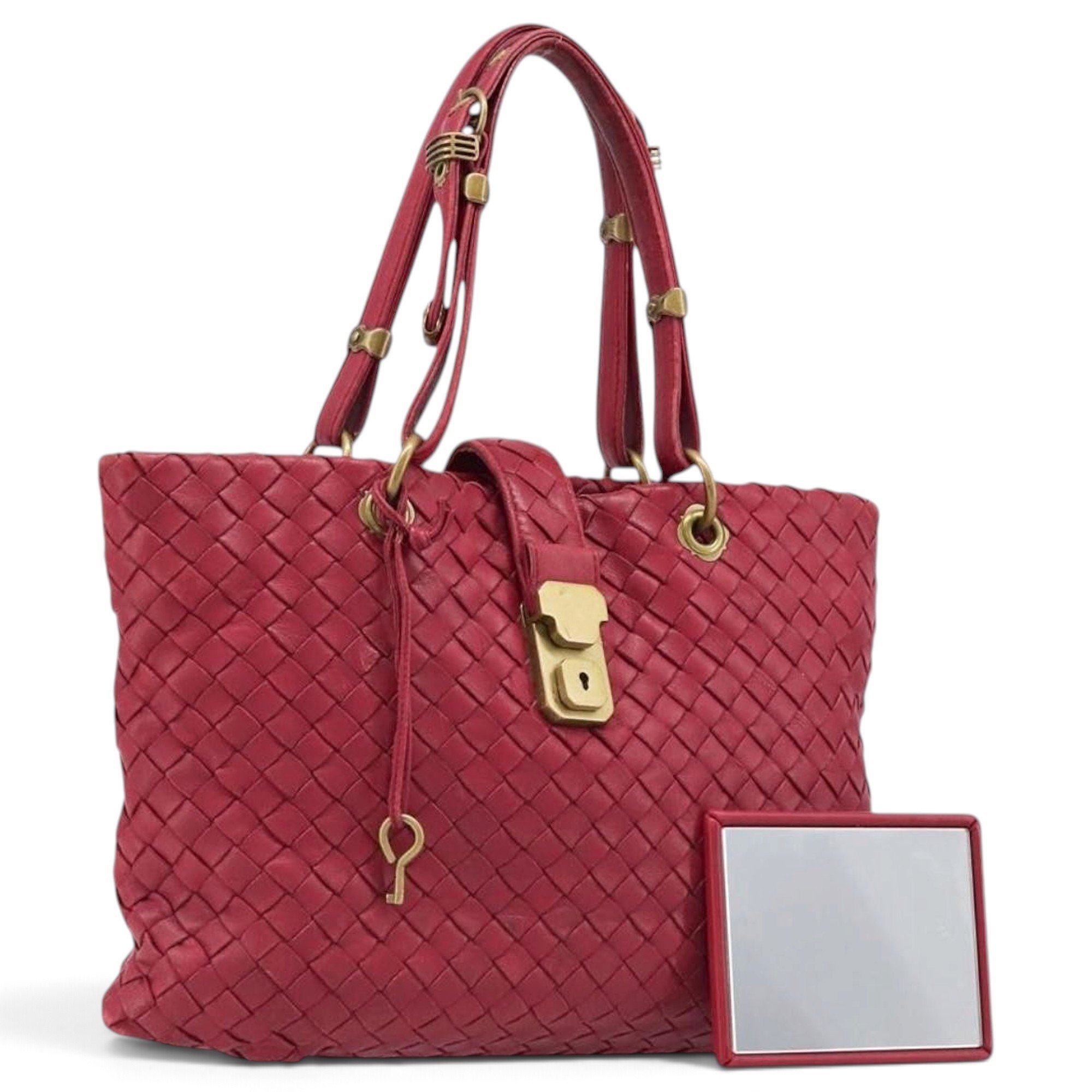 Veneta leather handbag