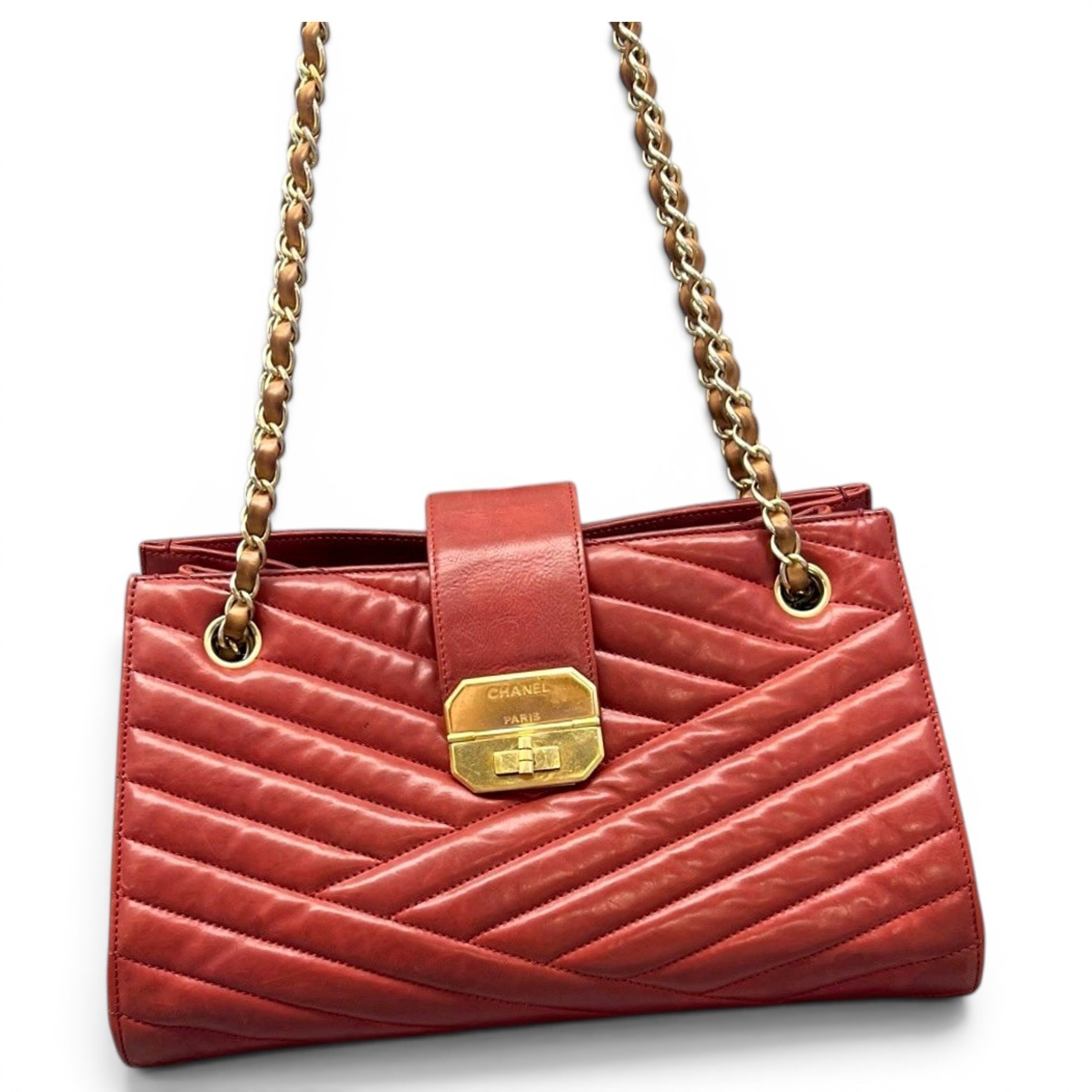 2.55 leather handbag