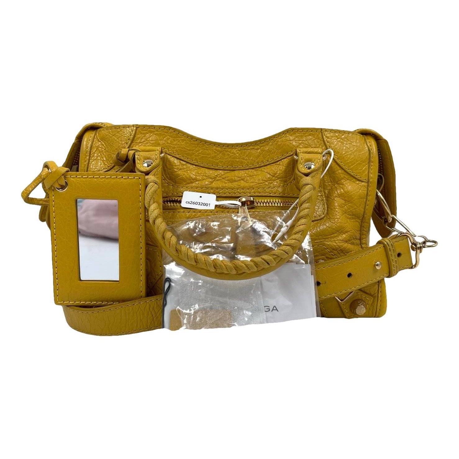 City leather crossbody bag