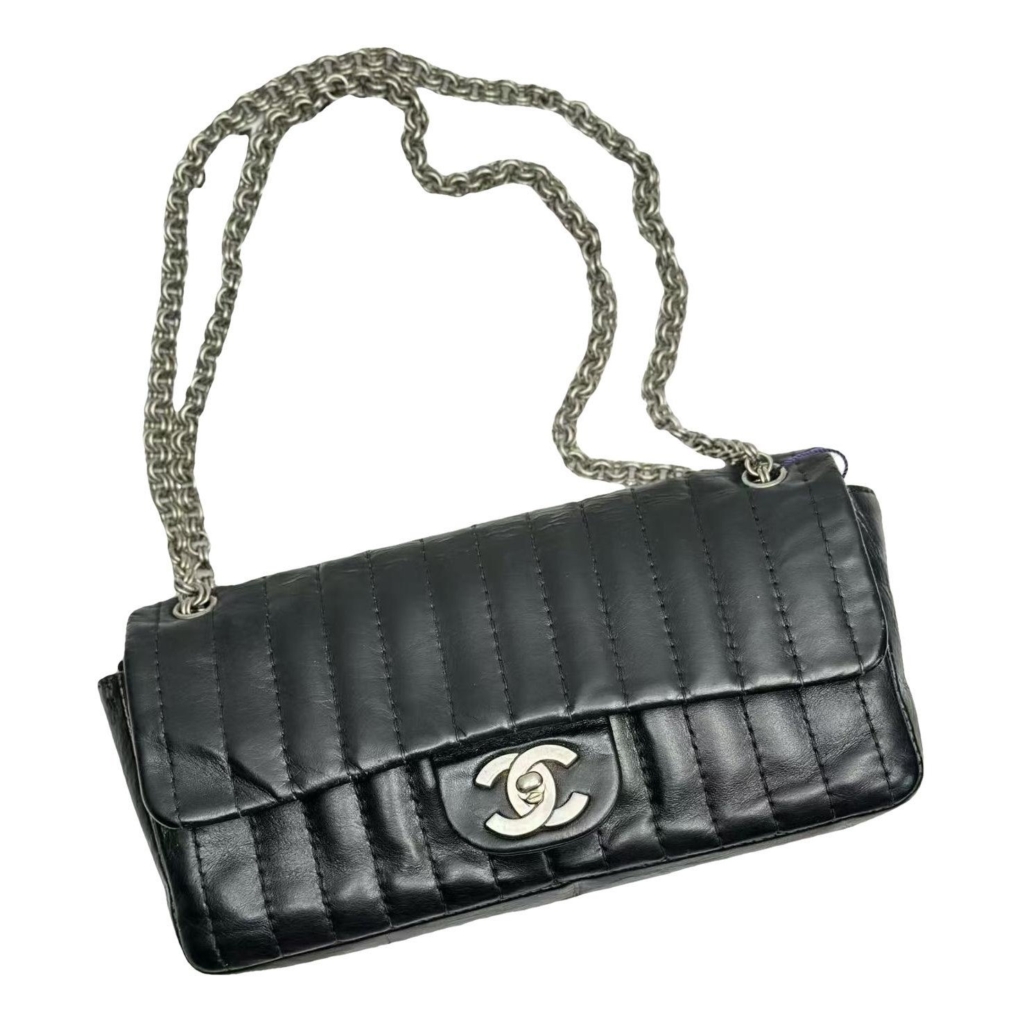 Timeless/Classique leather crossbody bag