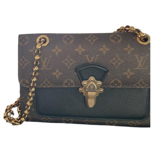 Victoire patent leather handbag