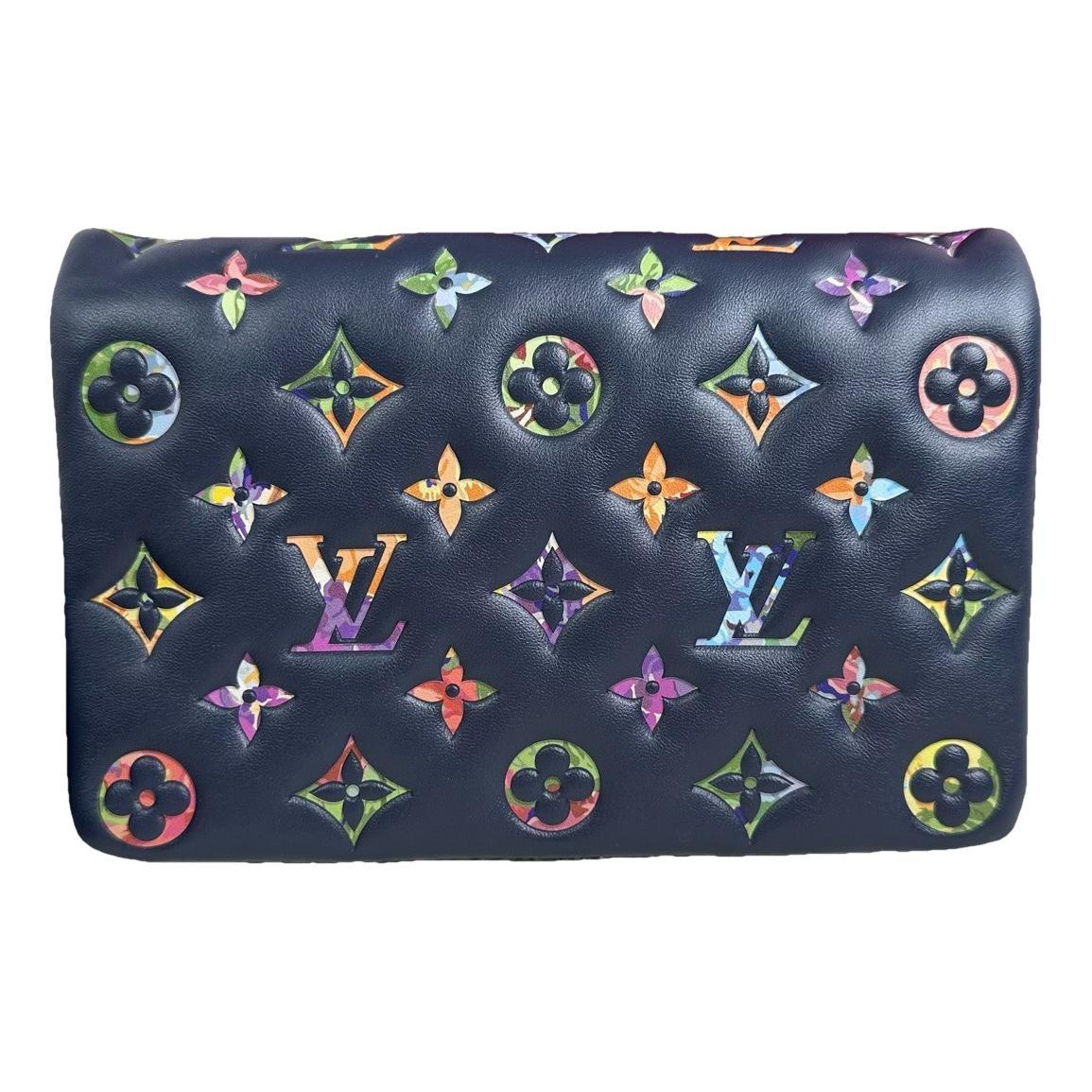 Coussin Flap leather handbag