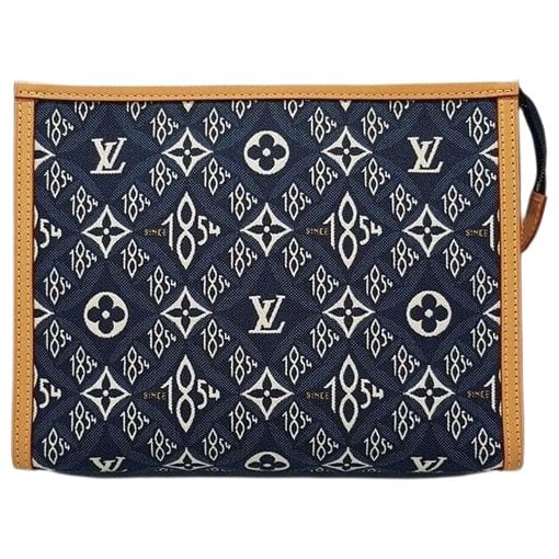Leather clutch bag