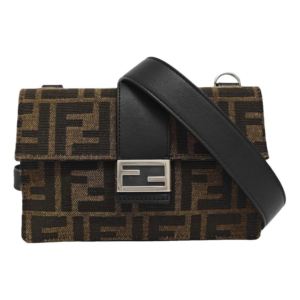 Baguette cloth handbag