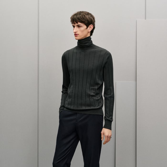 Anthracite "Cotes Et Maillons" Turtleneck Sweater