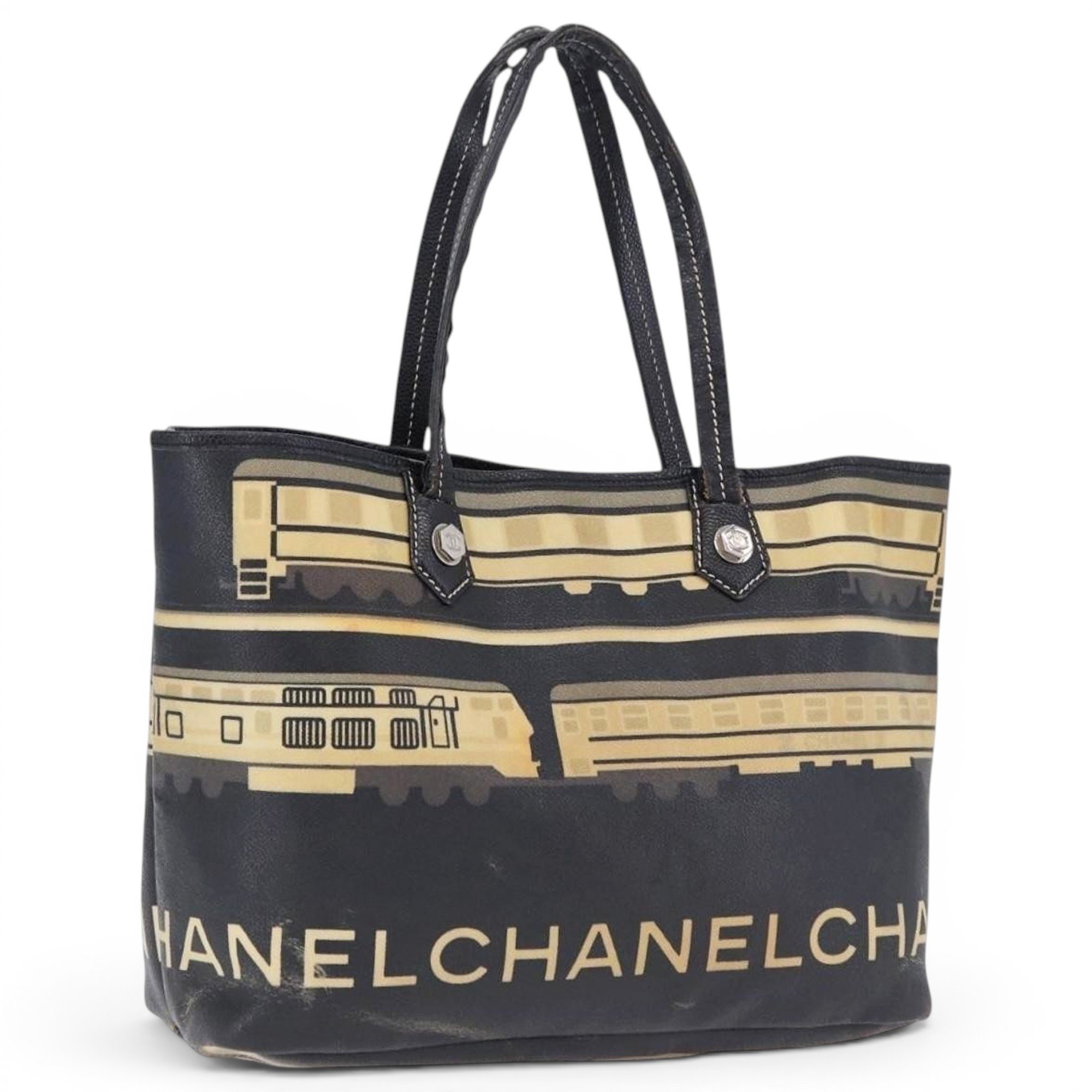 Patent leather handbag