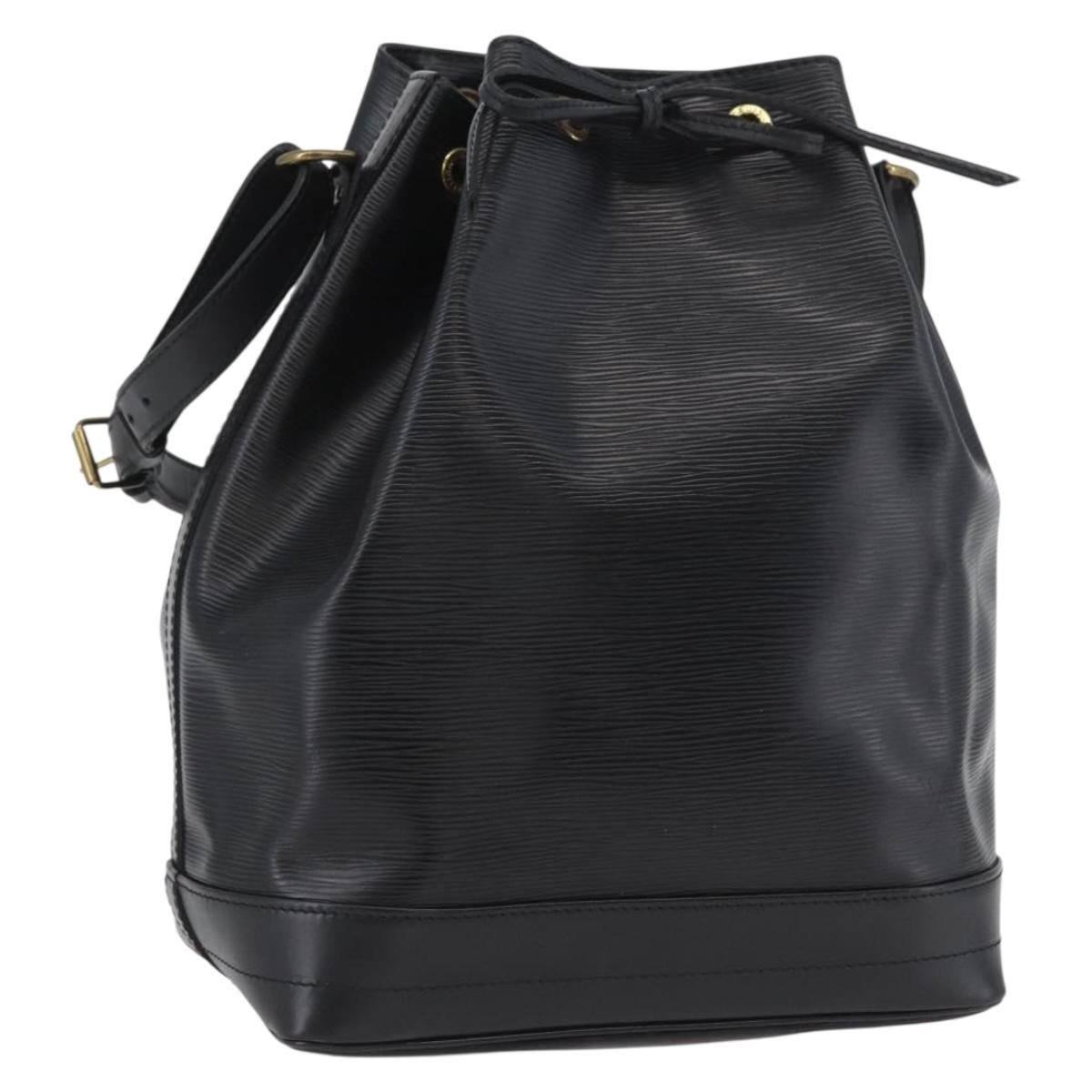 Noé leather handbag
