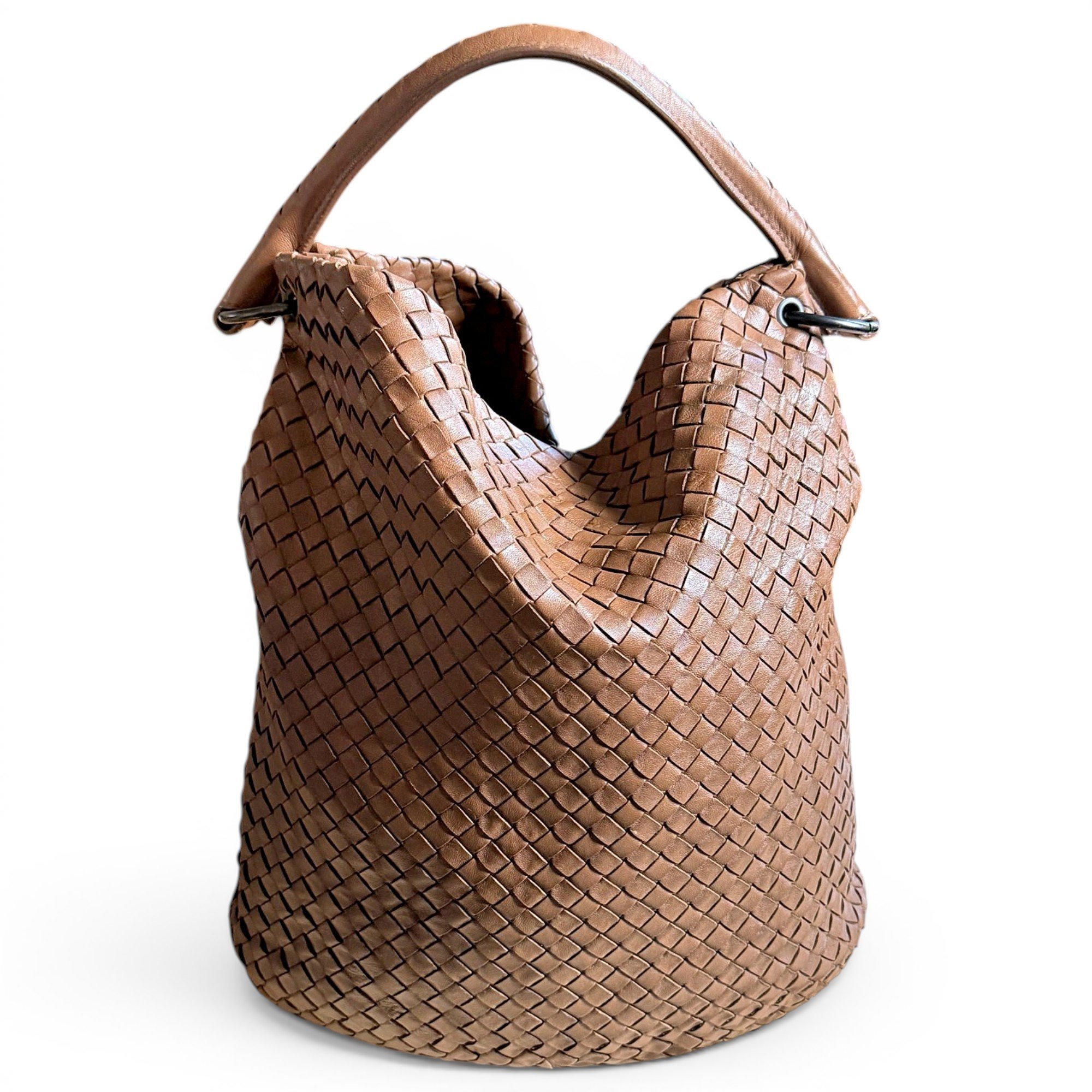 Veneta leather handbag