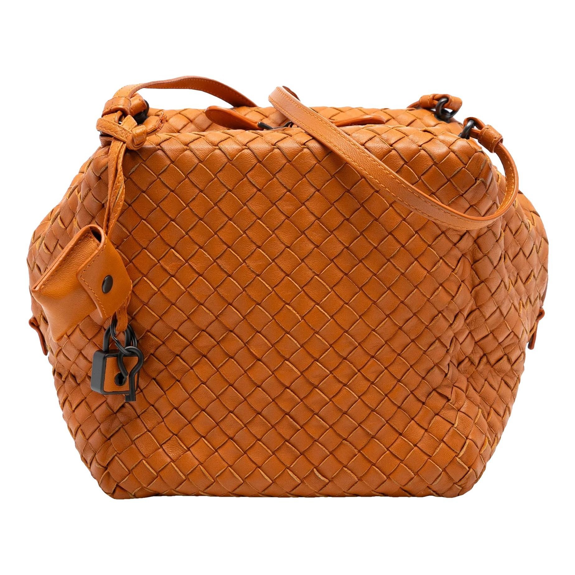 Leather crossbody bag