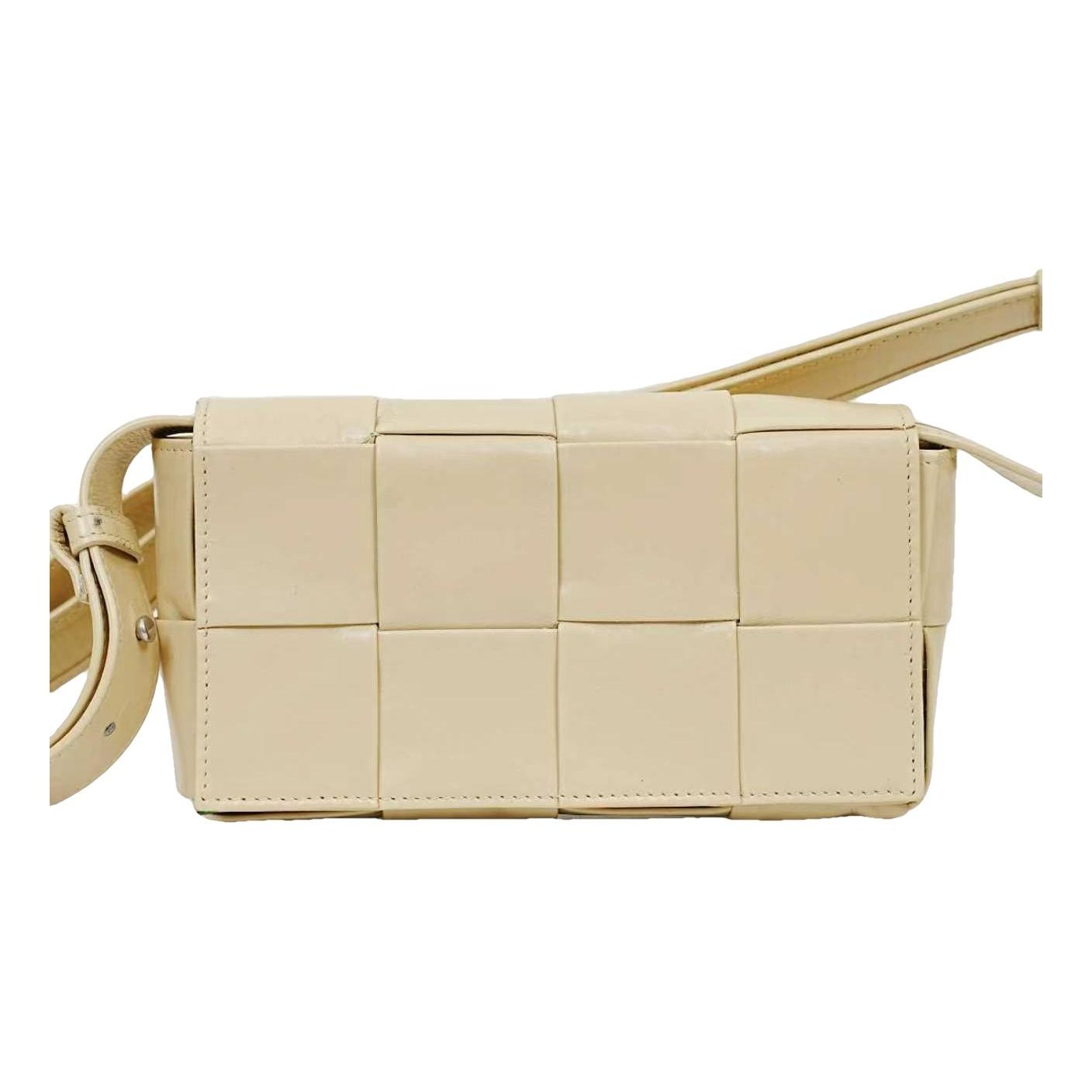 Cassette leather handbag