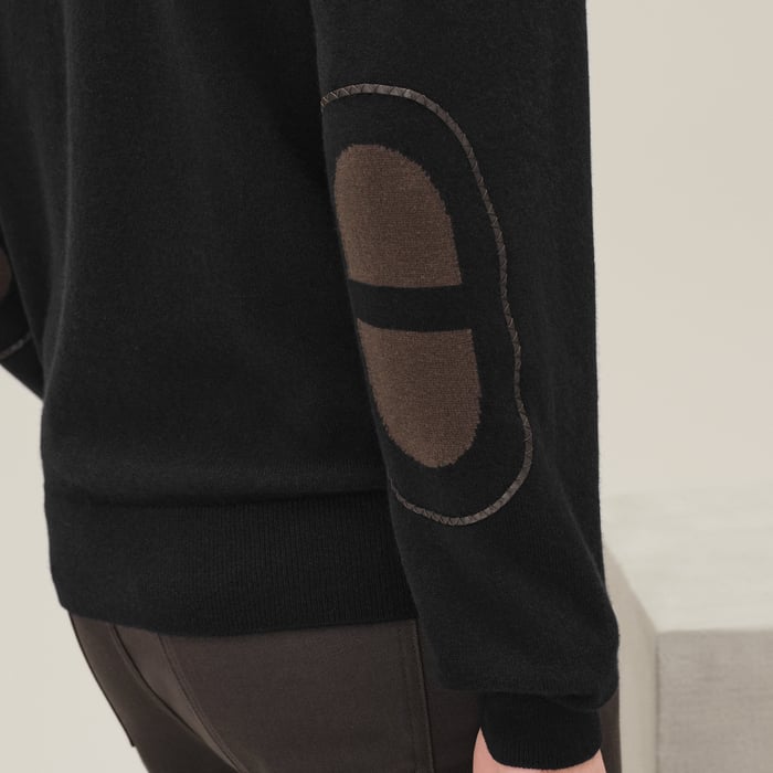 Noir Cashmere "Maillon Chaine d'Ancre" V-neck Sweater