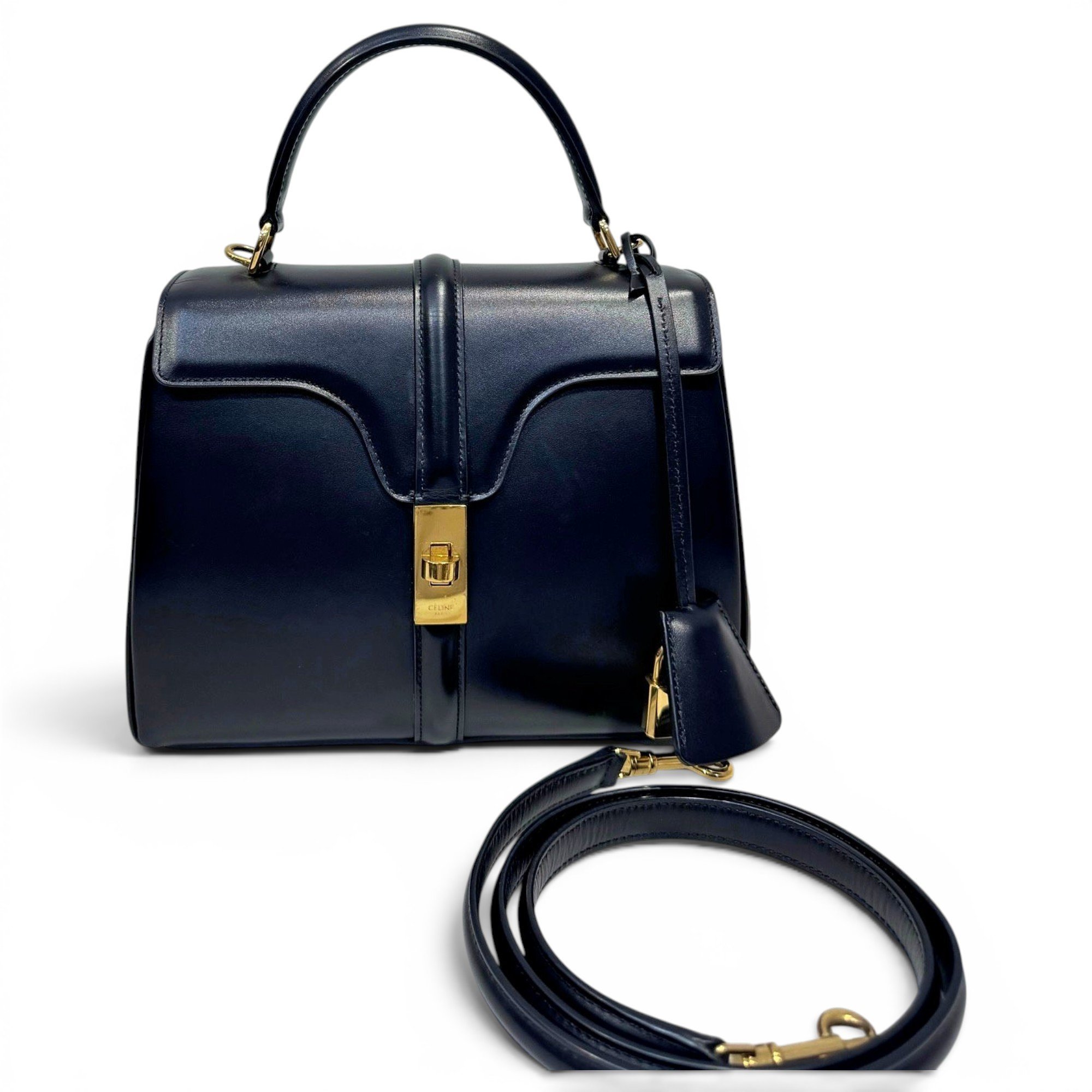 Sac 16 leather handbag