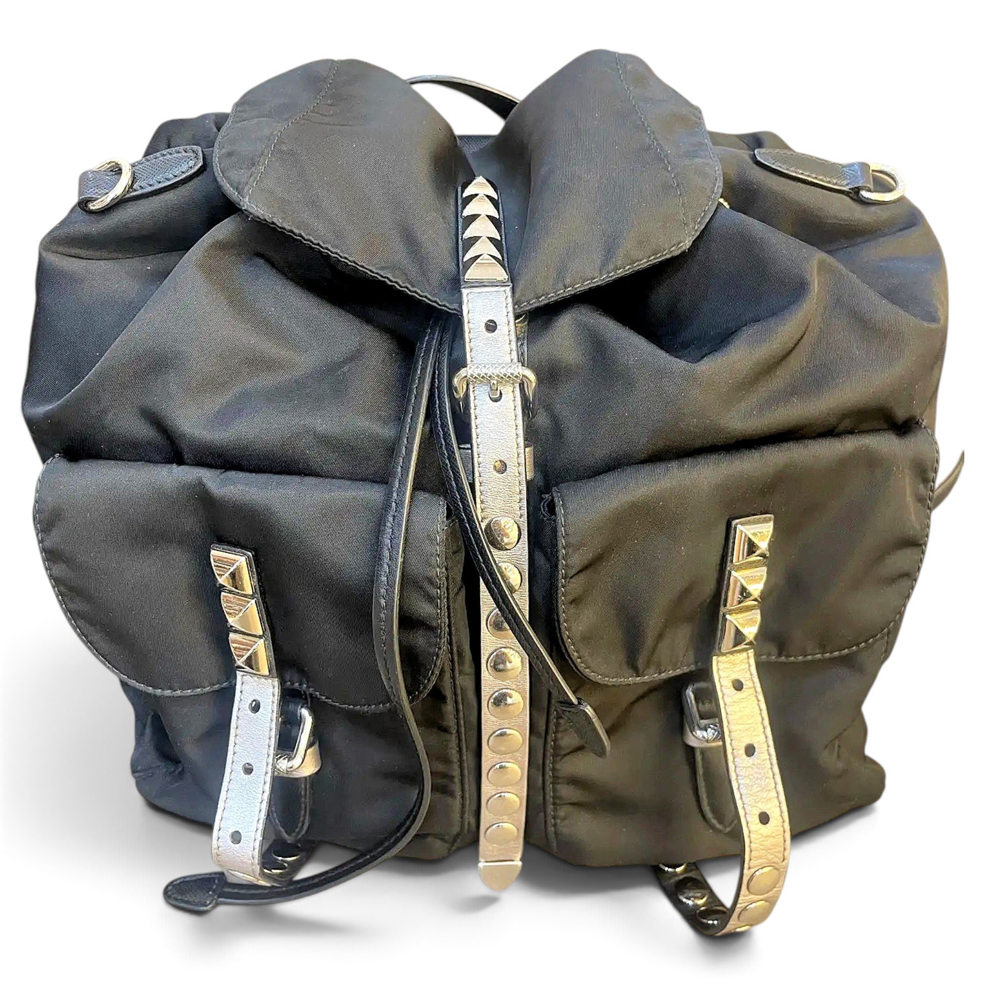 Cloth backpack