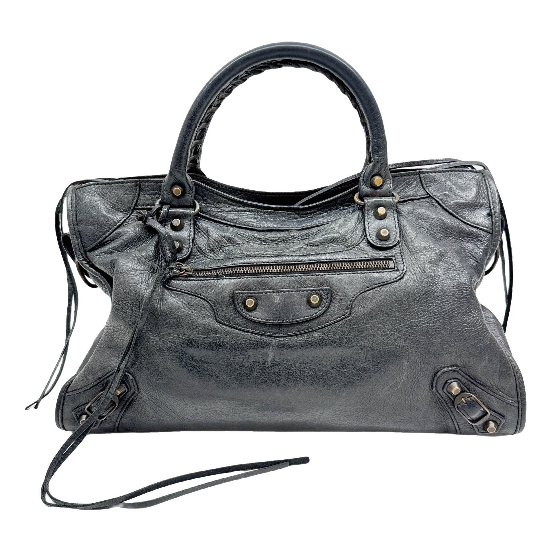City leather handbag
