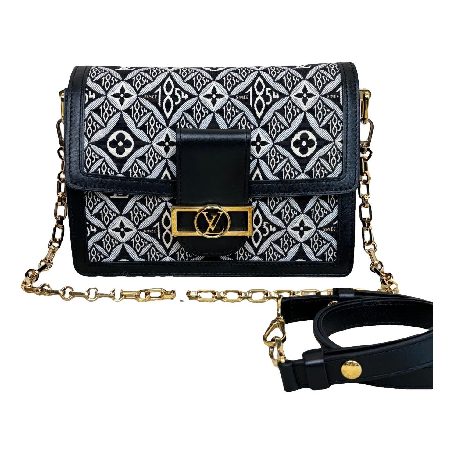 Dauphine Chain Wallet leather handbag