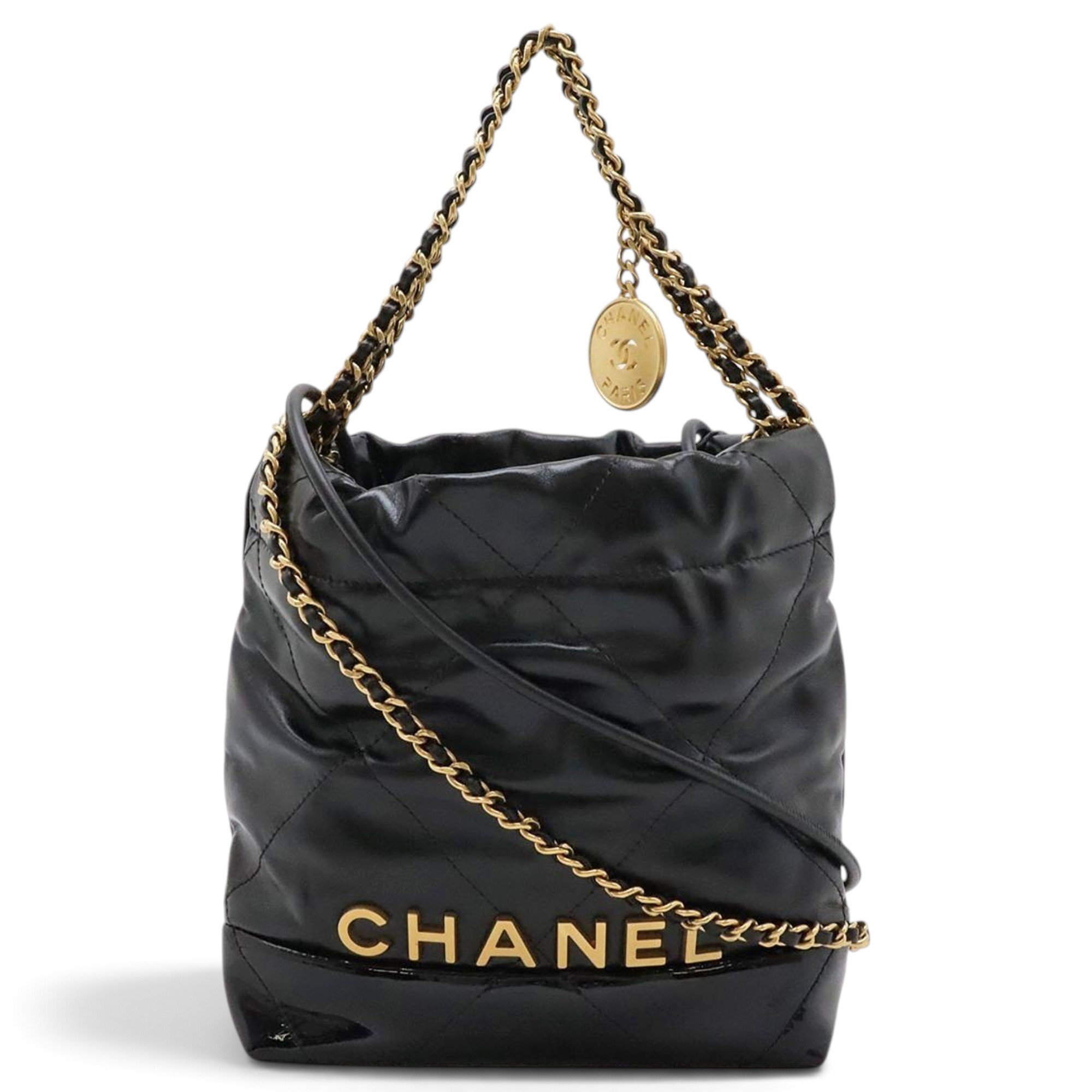 Chanel 22 patent leather handbag