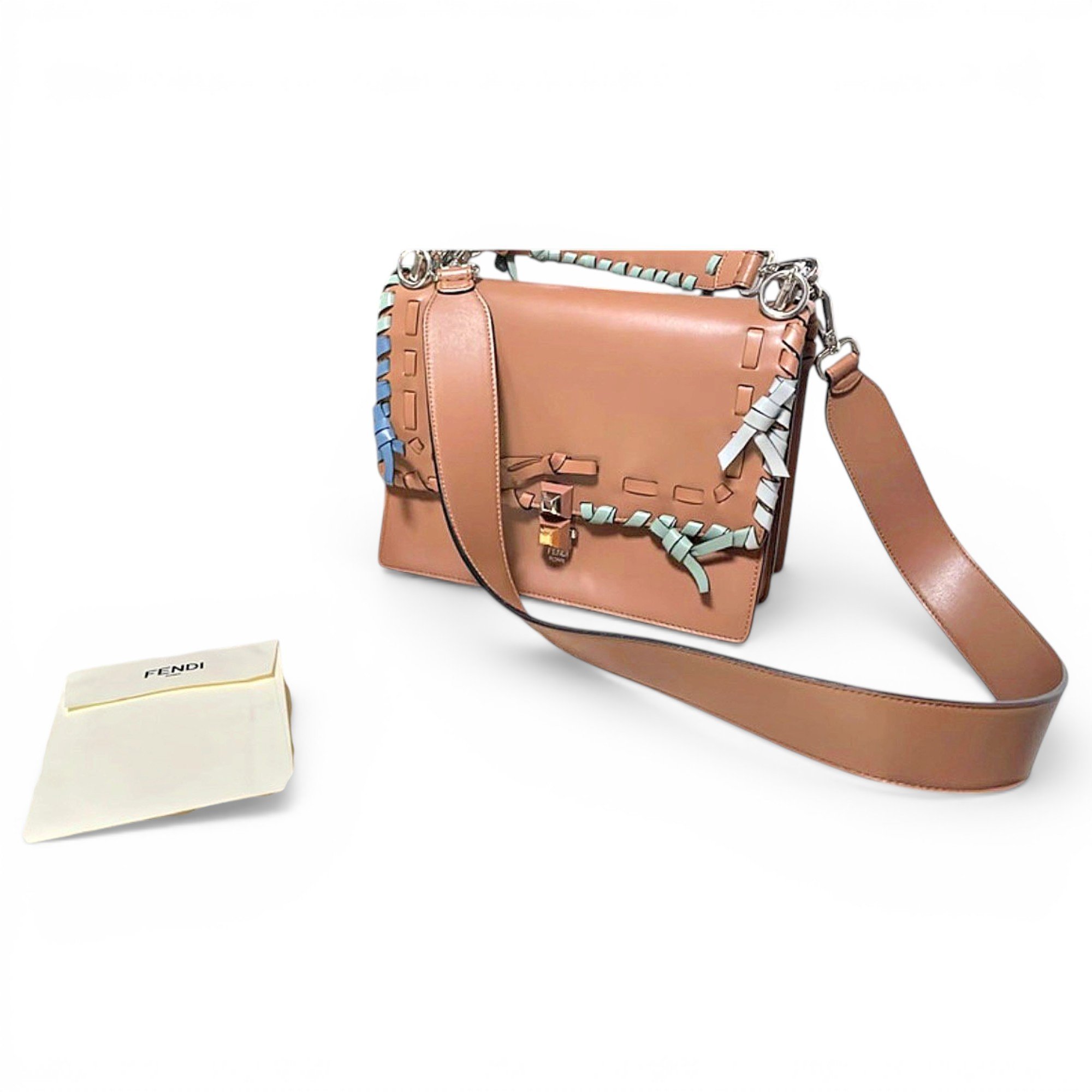 Kan I leather handbag