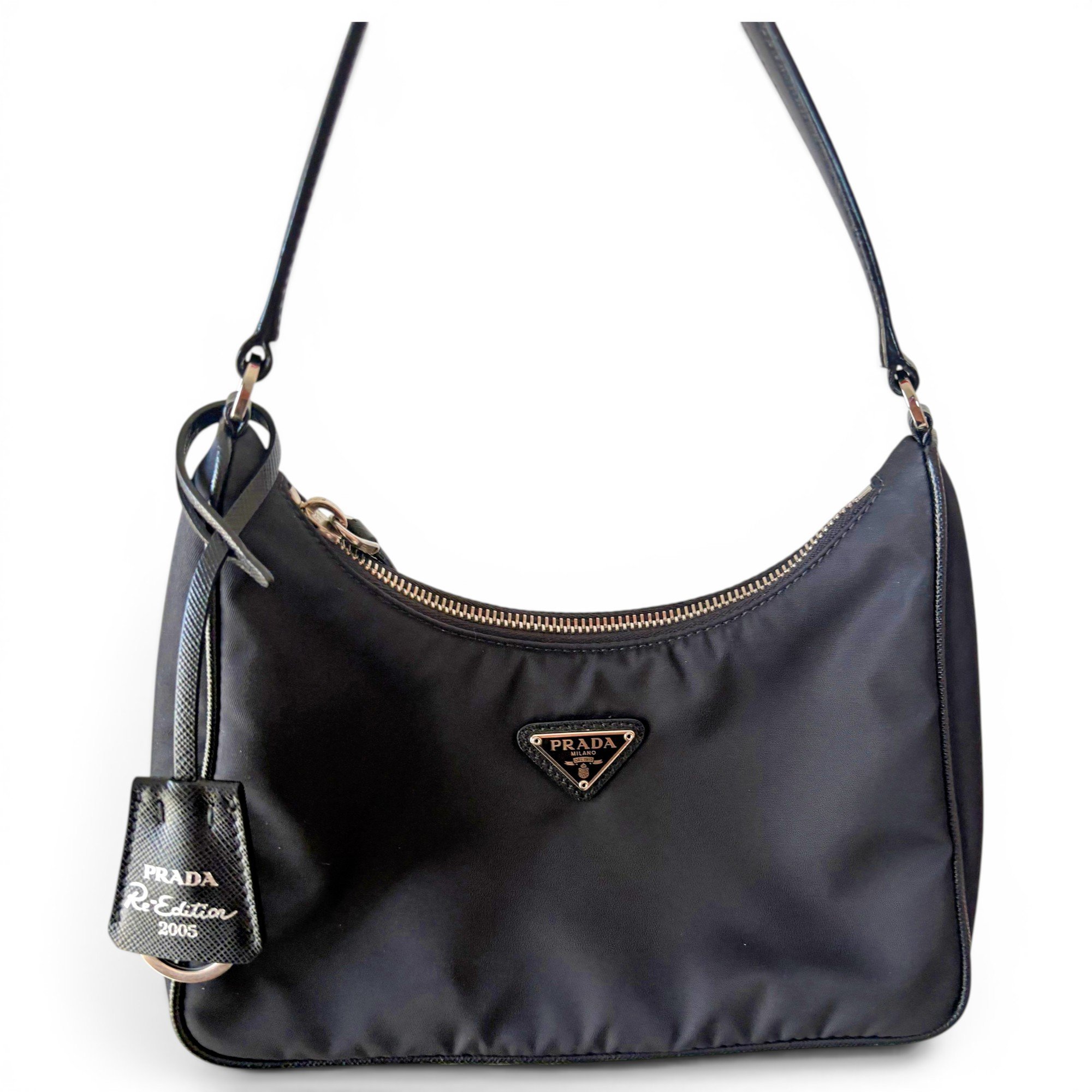 Re-Edition 2005 Zip handbag