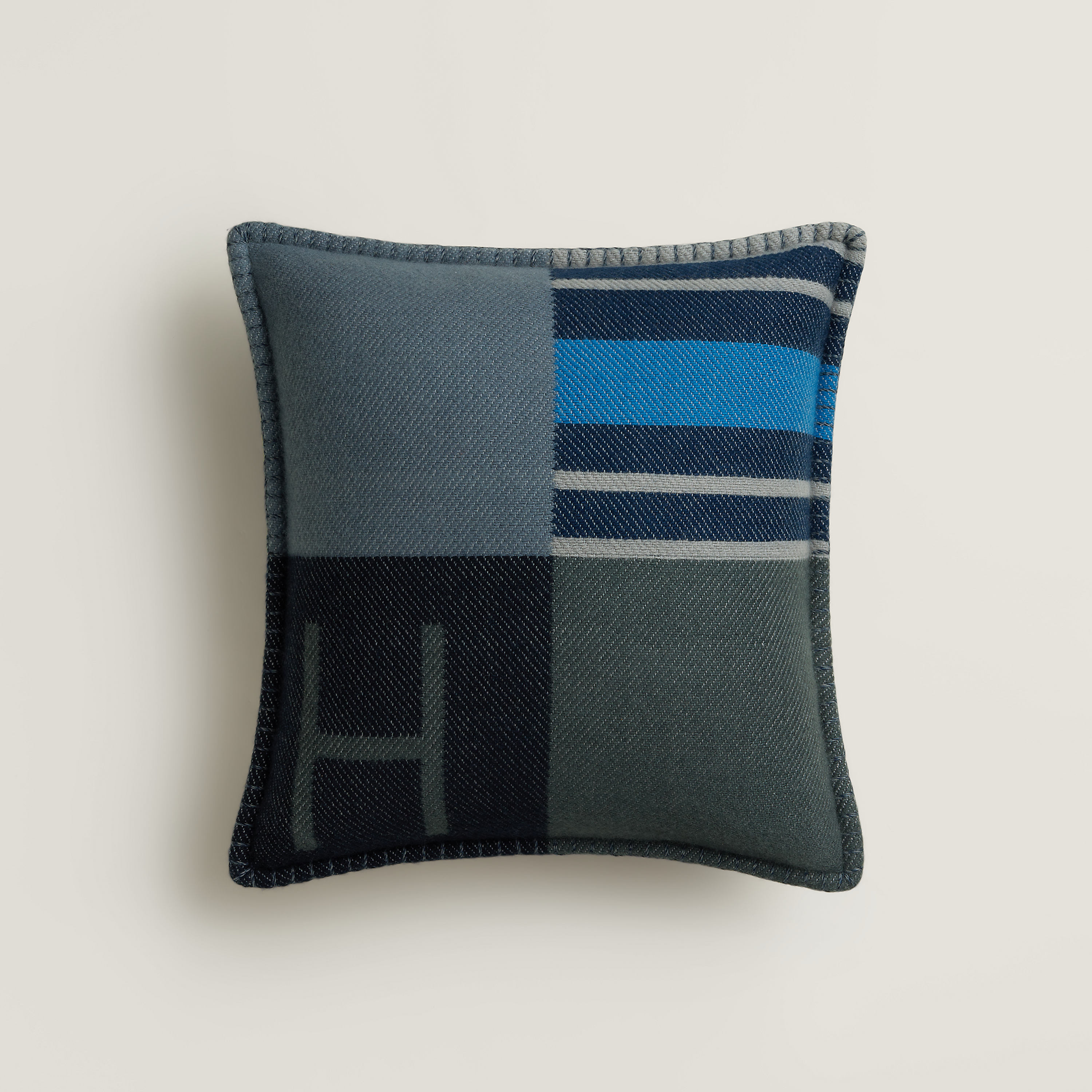 Avalon Cab pillow