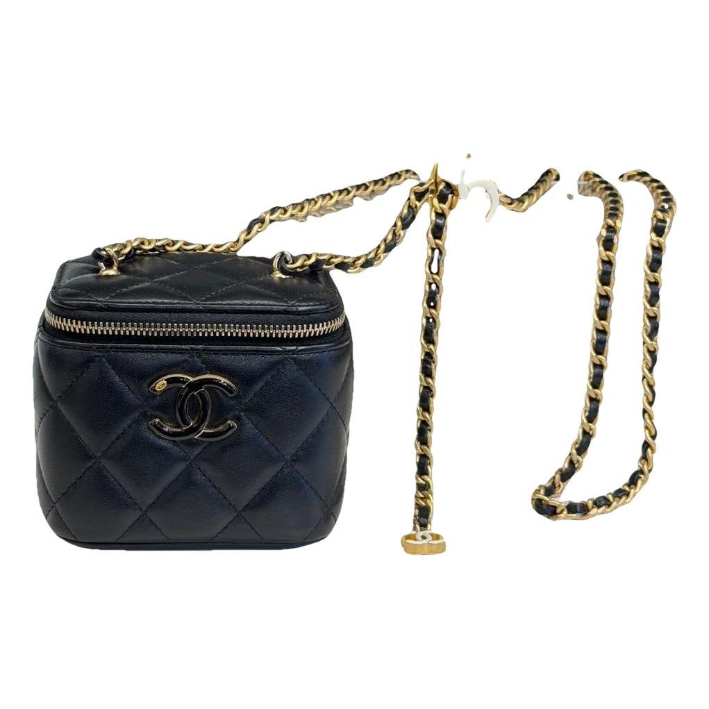 Trendy CC Vanity leather handbag