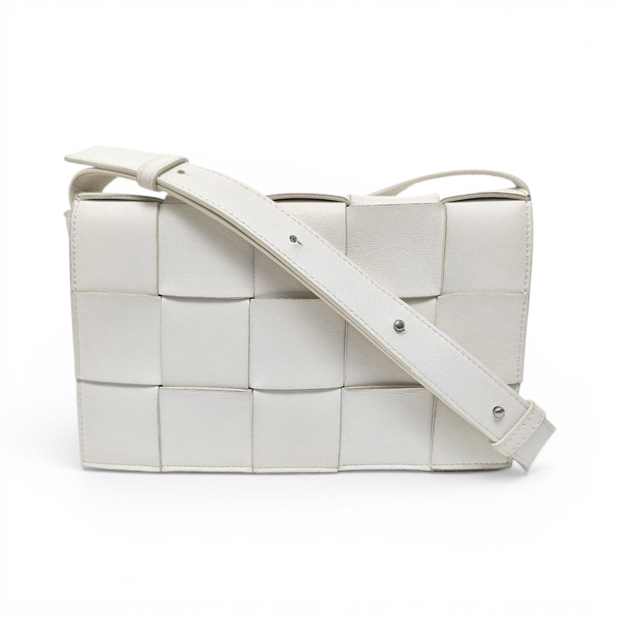 Cassette leather handbag