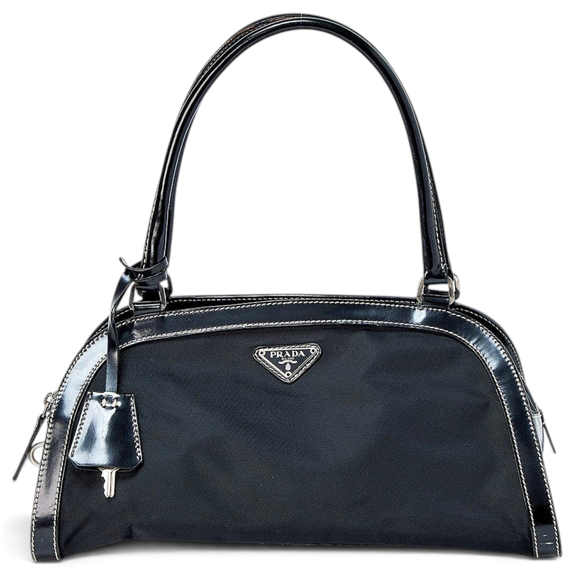 Triangle handbag