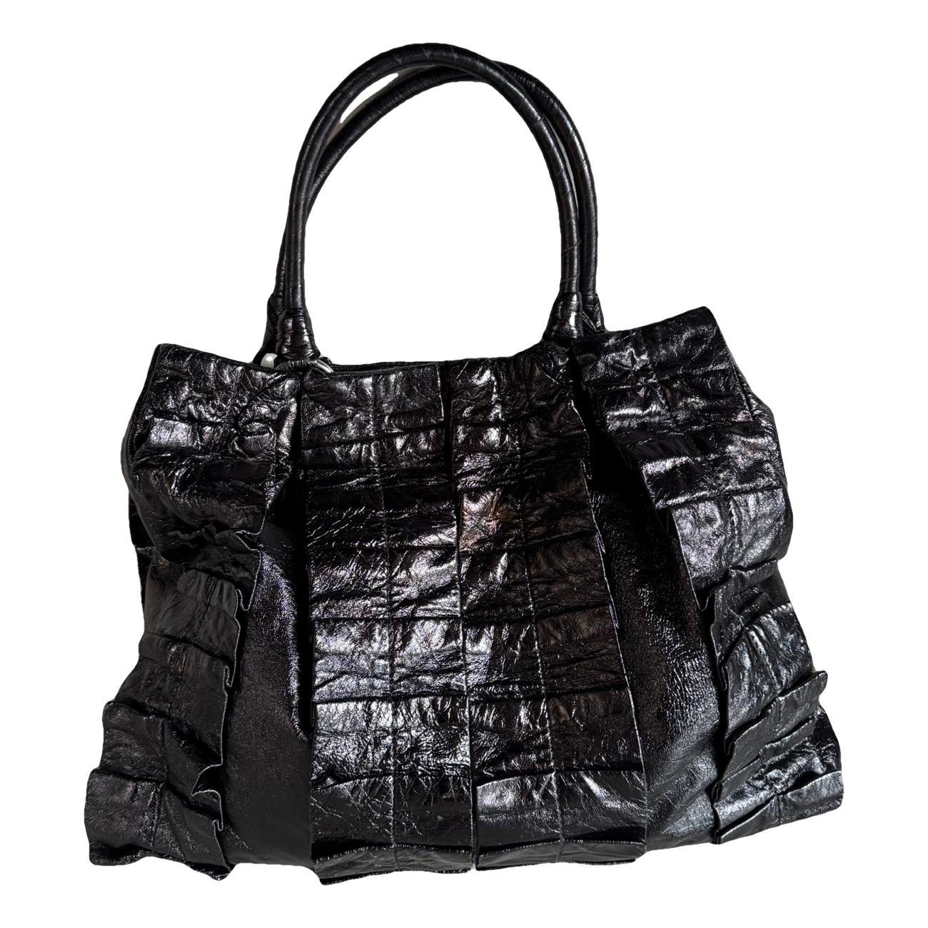 Vitello leather handbag