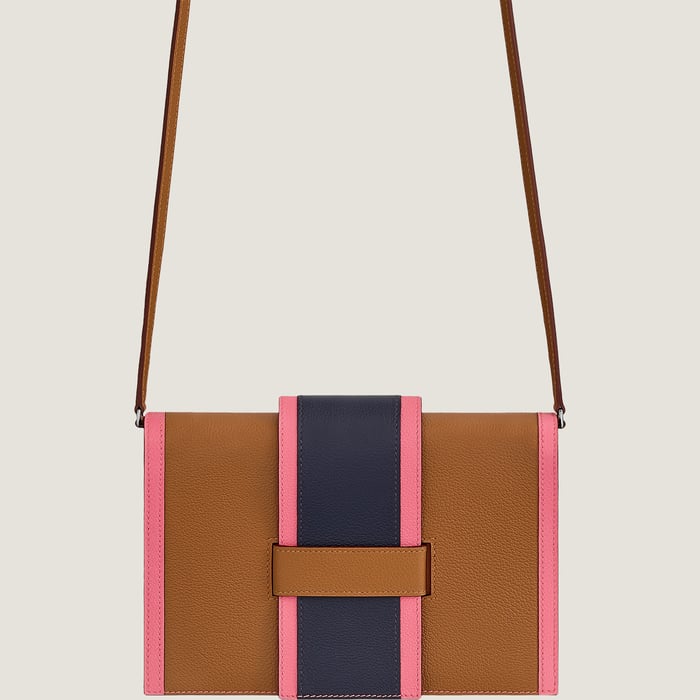 H Passant Clutch