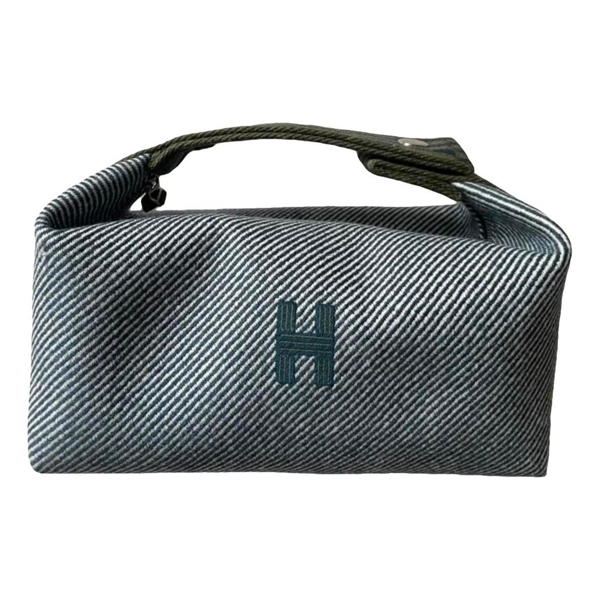 Wool handbag