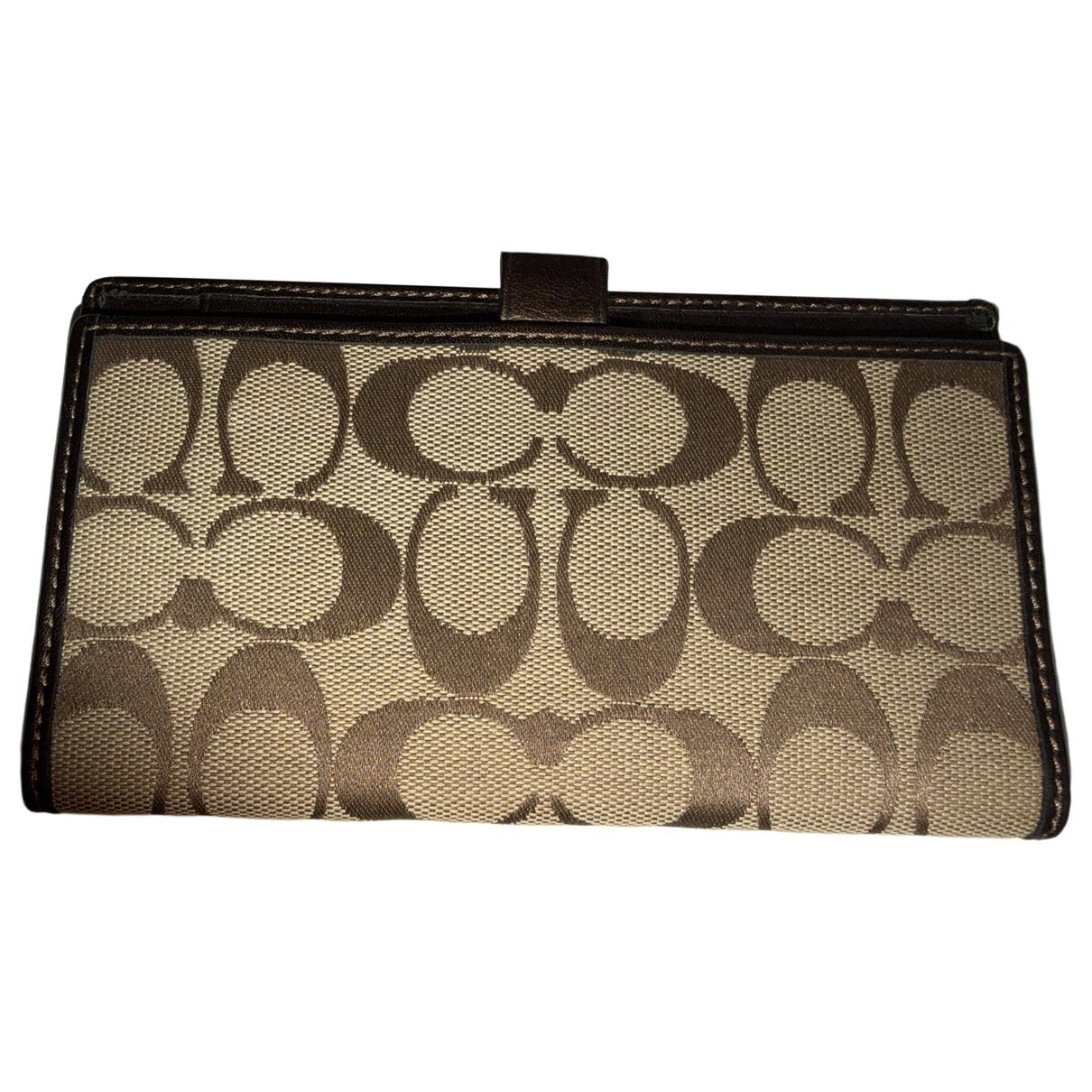 Patent leather clutch bag