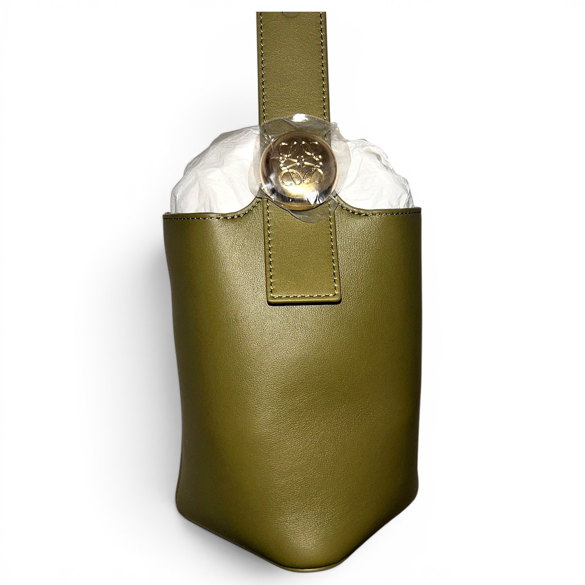 Pebble leather handbag