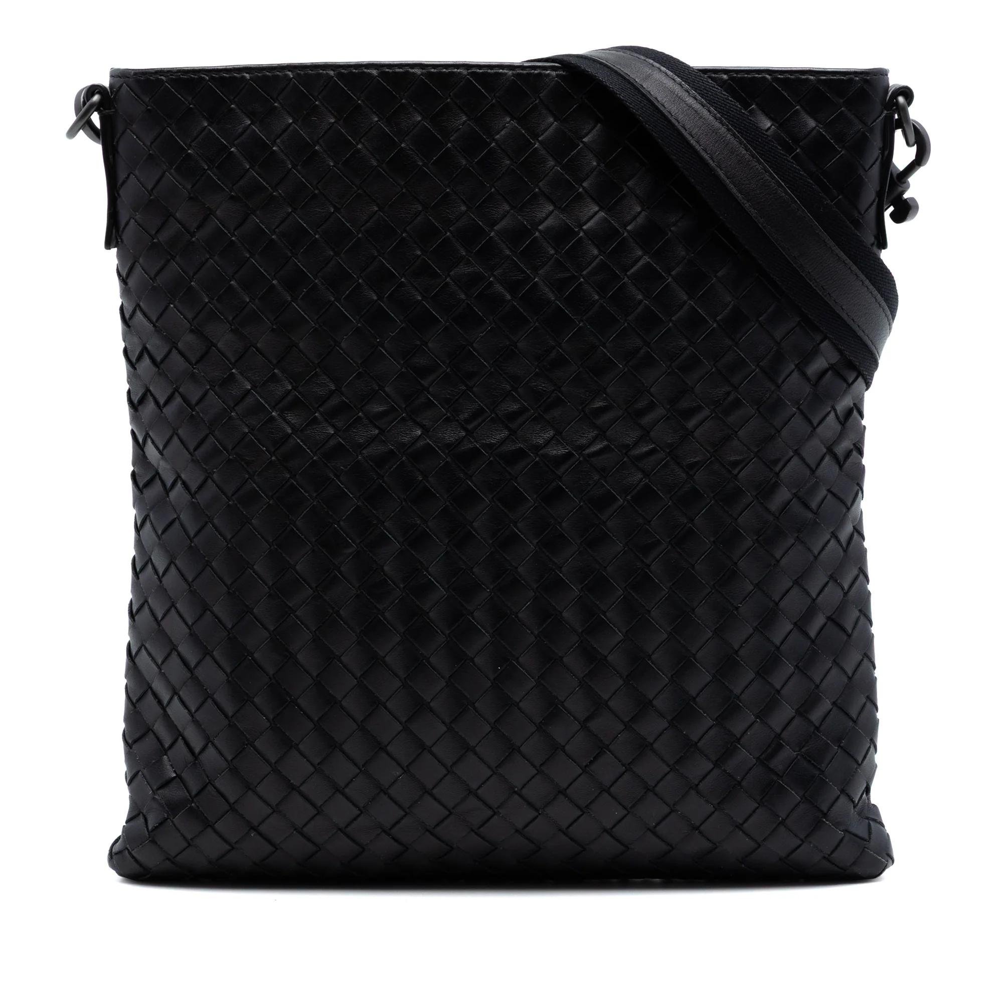 Veneta leather crossbody bag