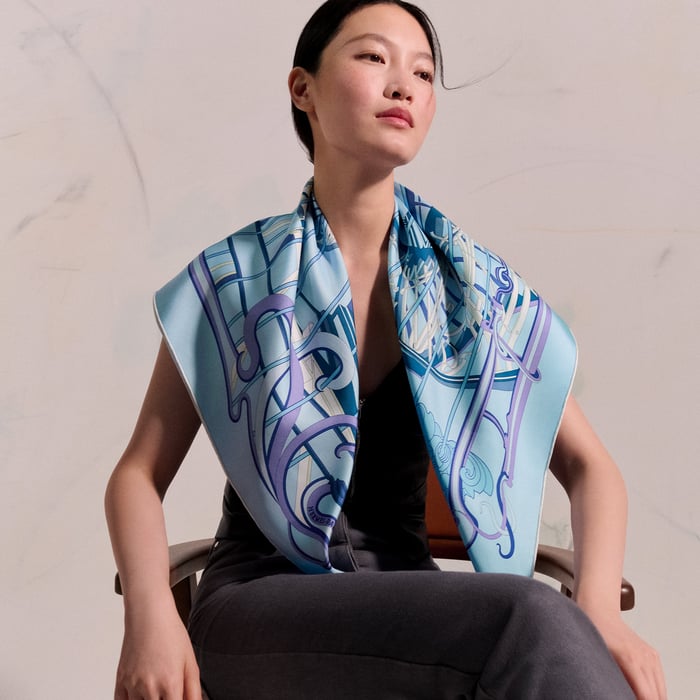 La Ligne Coup De Fouet Scarf 90