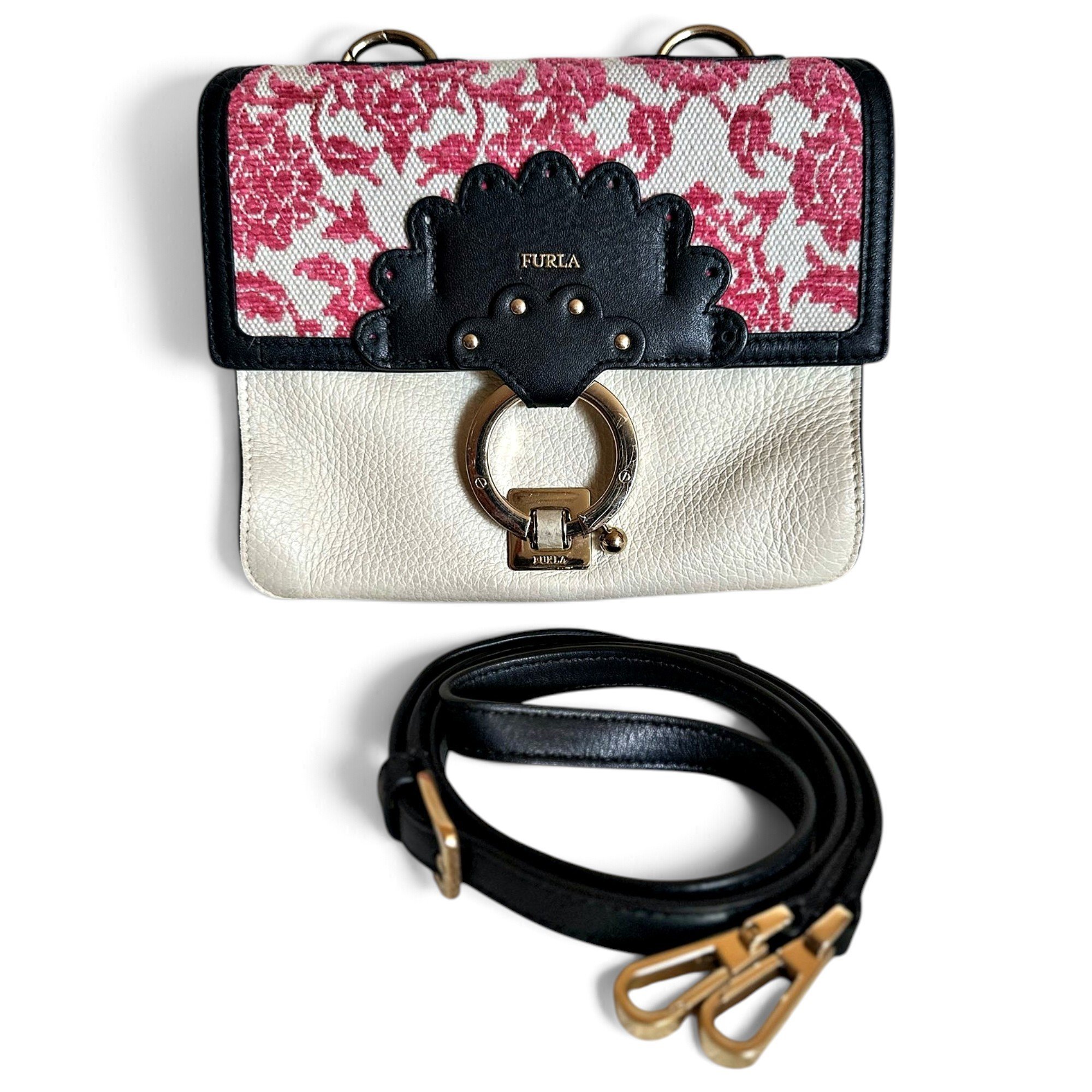 Leather crossbody bag