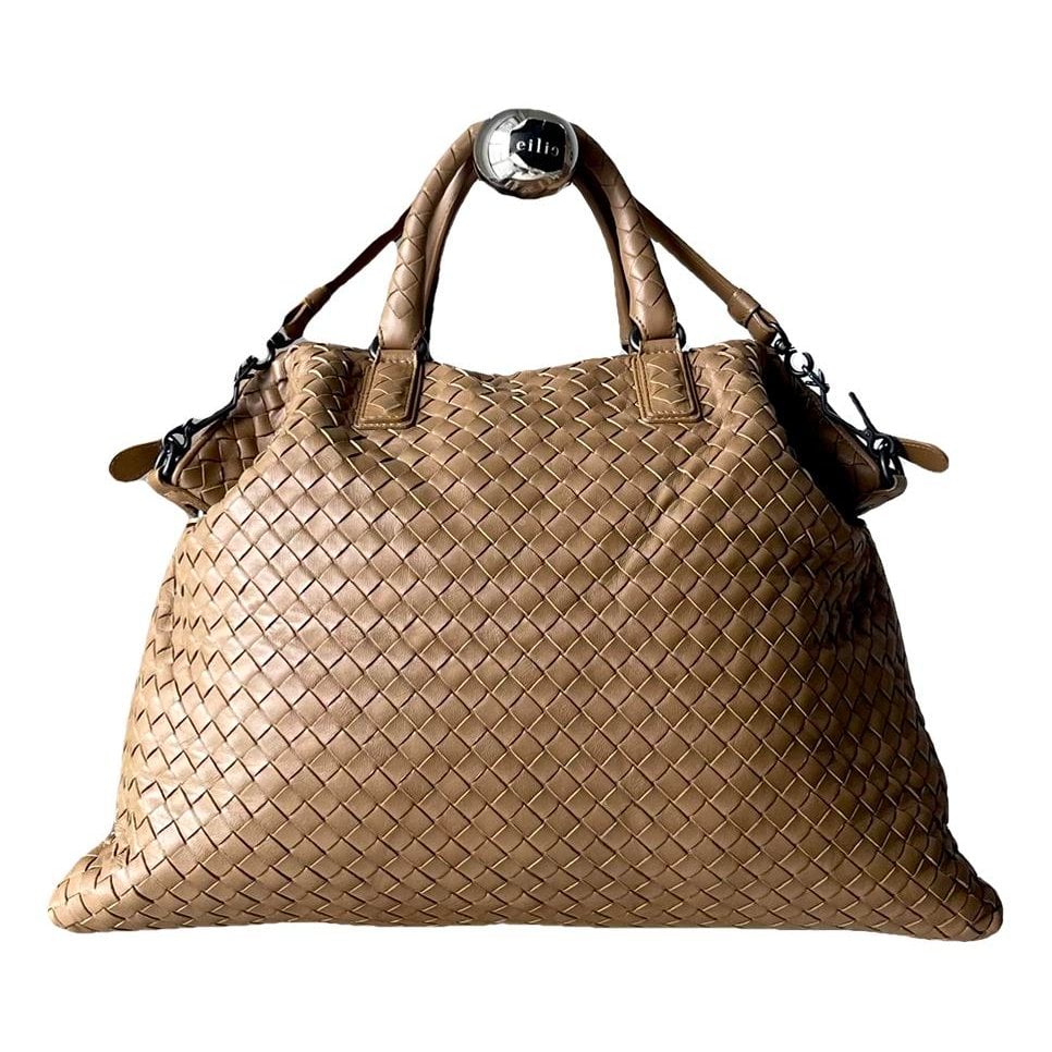 Leather bag