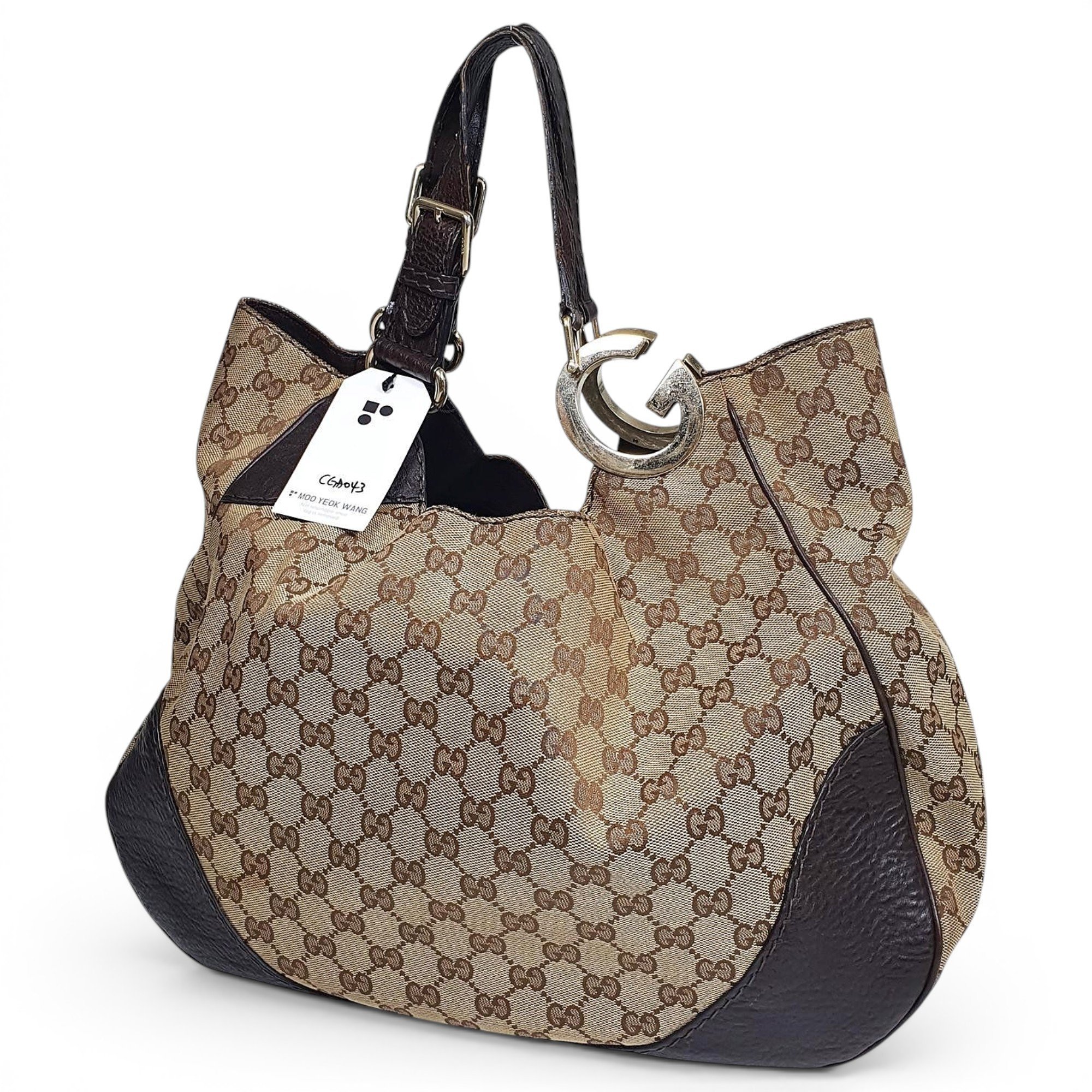 Leather handbag