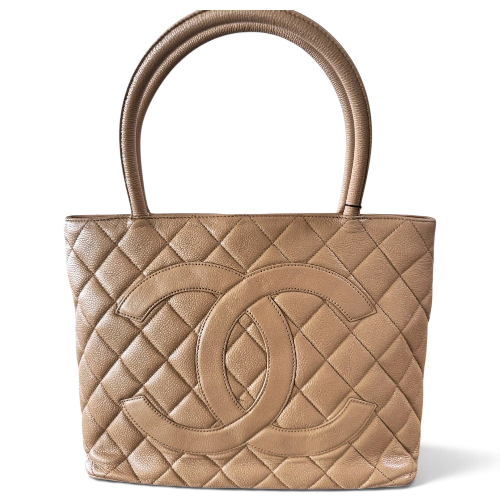 Médaillon leather tote
