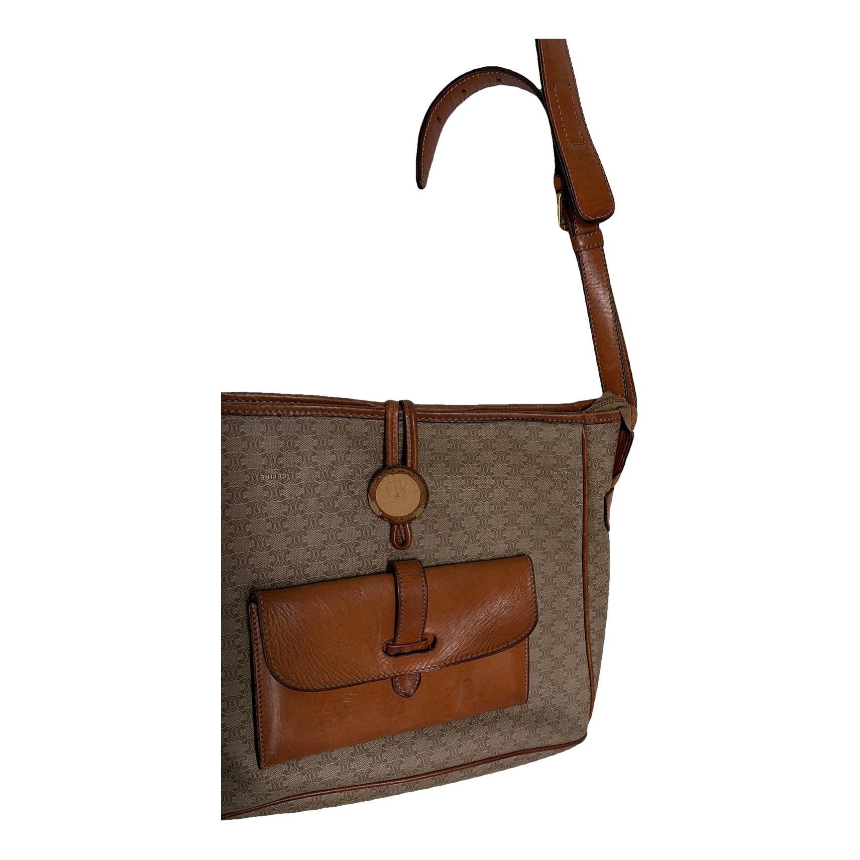 Leather crossbody bag