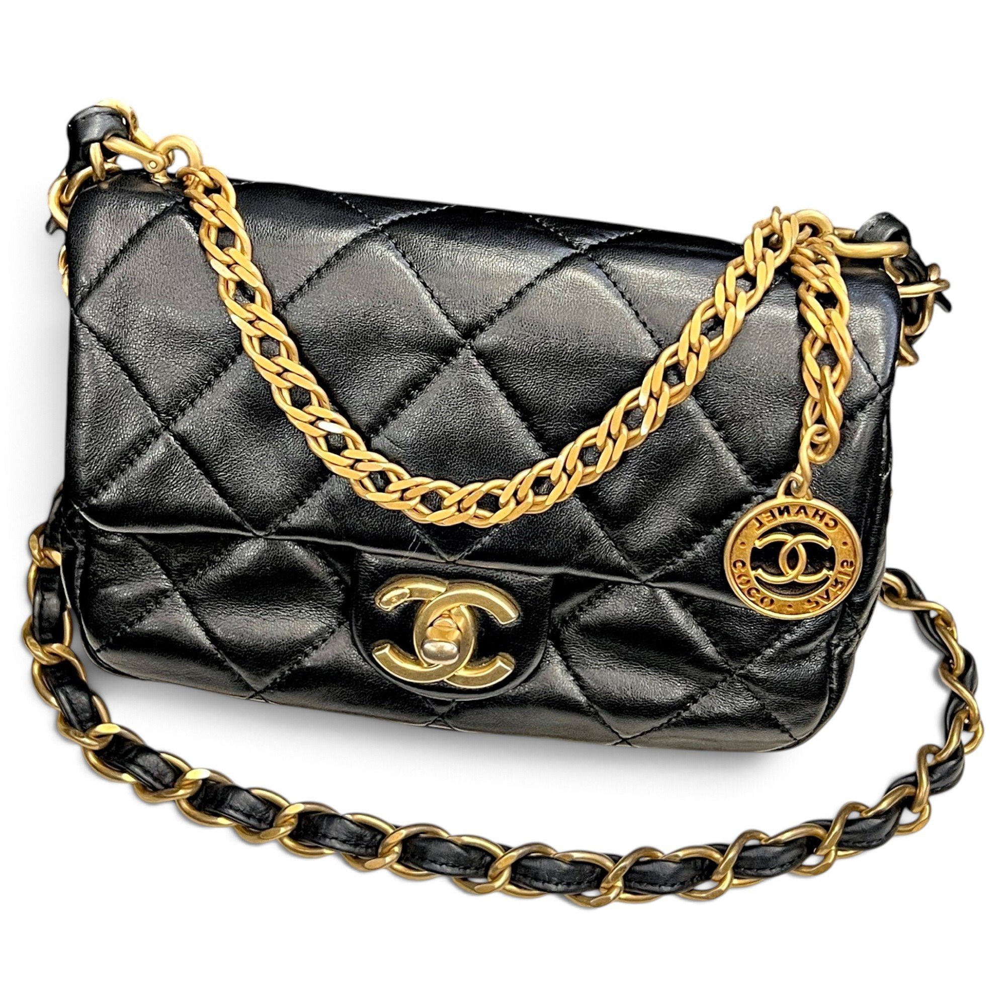 Timeless/Classique leather crossbody bag