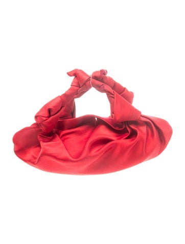 Satin Ascot