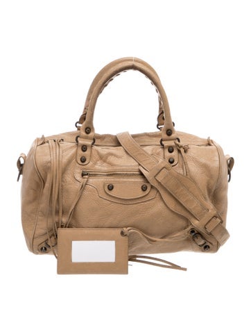 Leather Classic City Medium