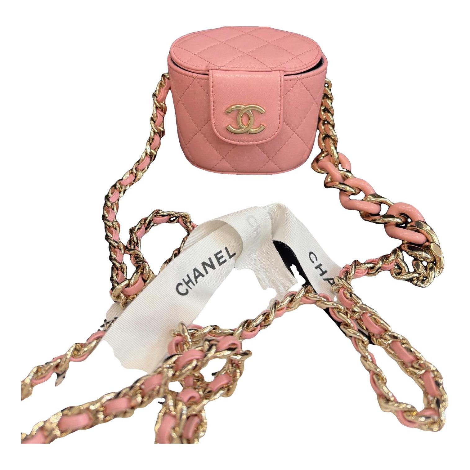 Trendy CC Vanity leather handbag